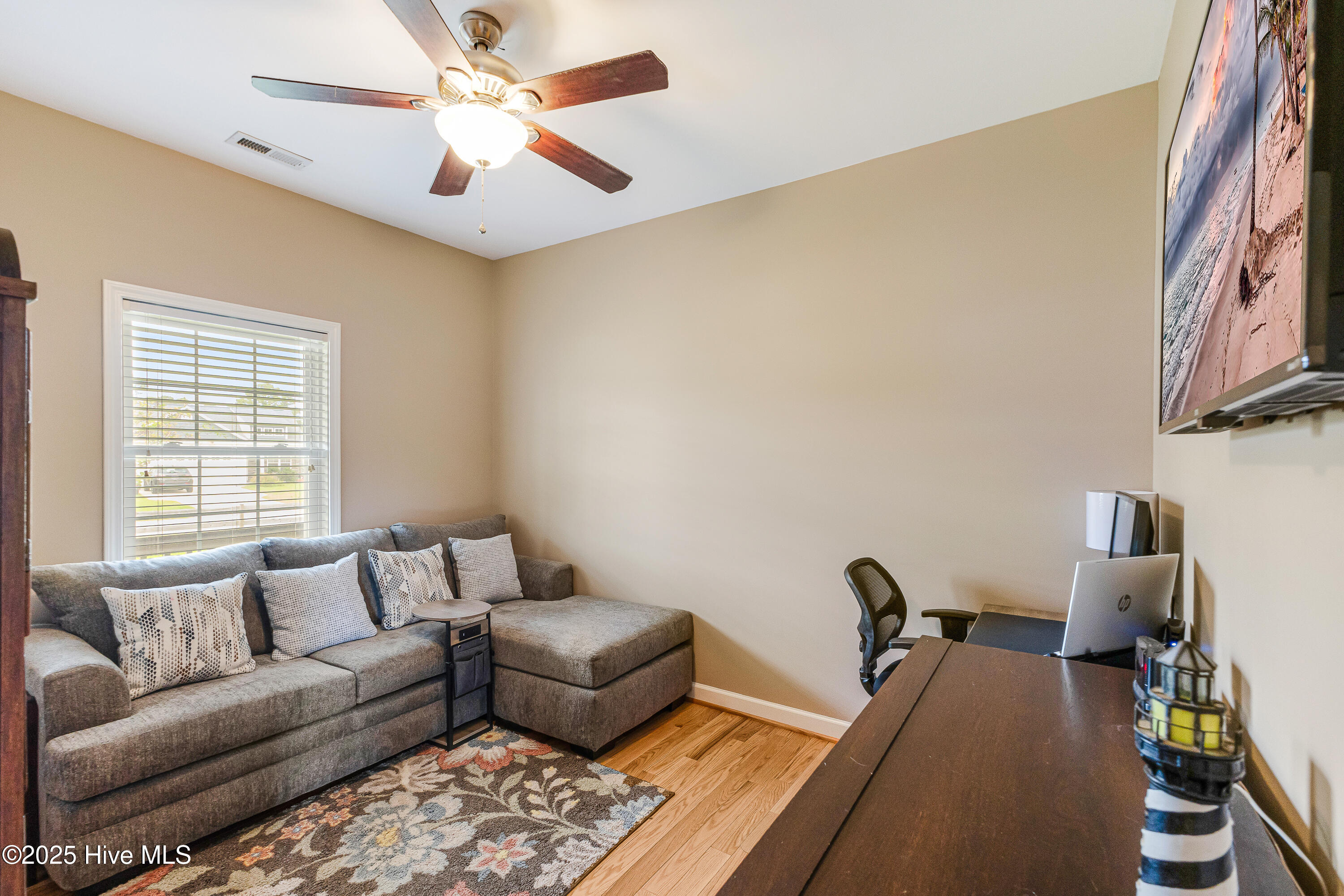 100536625 | Photo 20