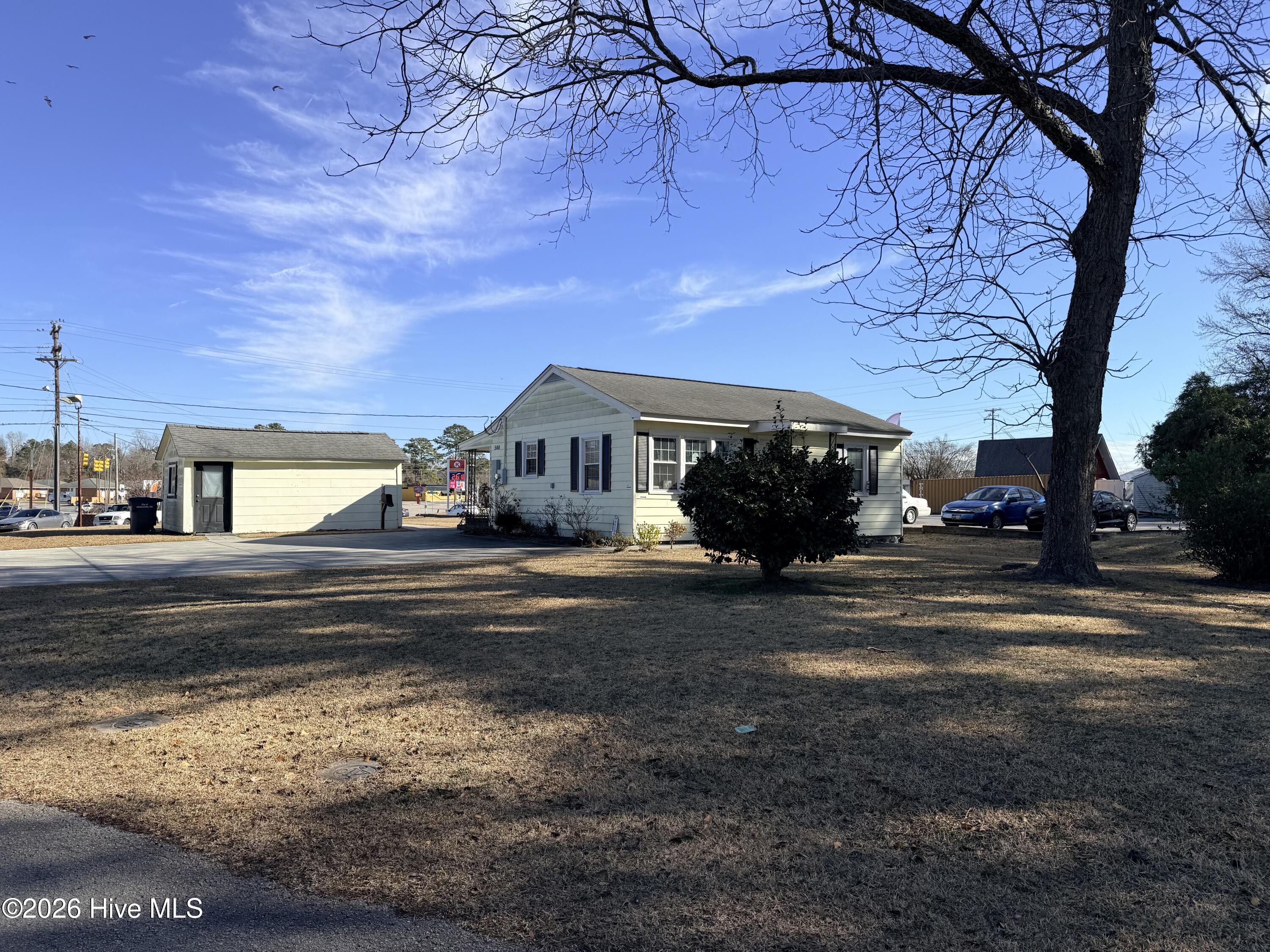 100549393 | Photo 12