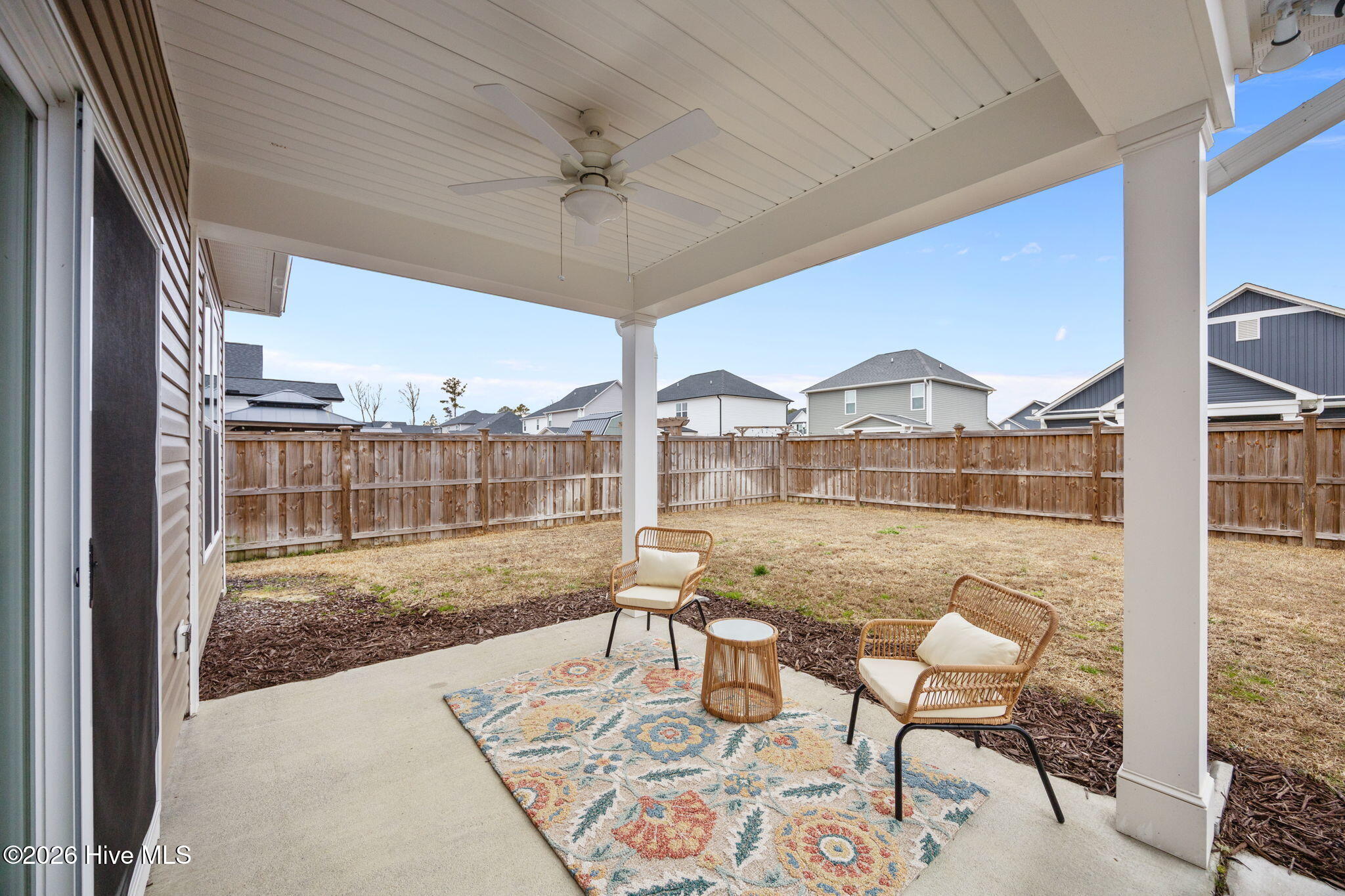 100552532 | Photo 33