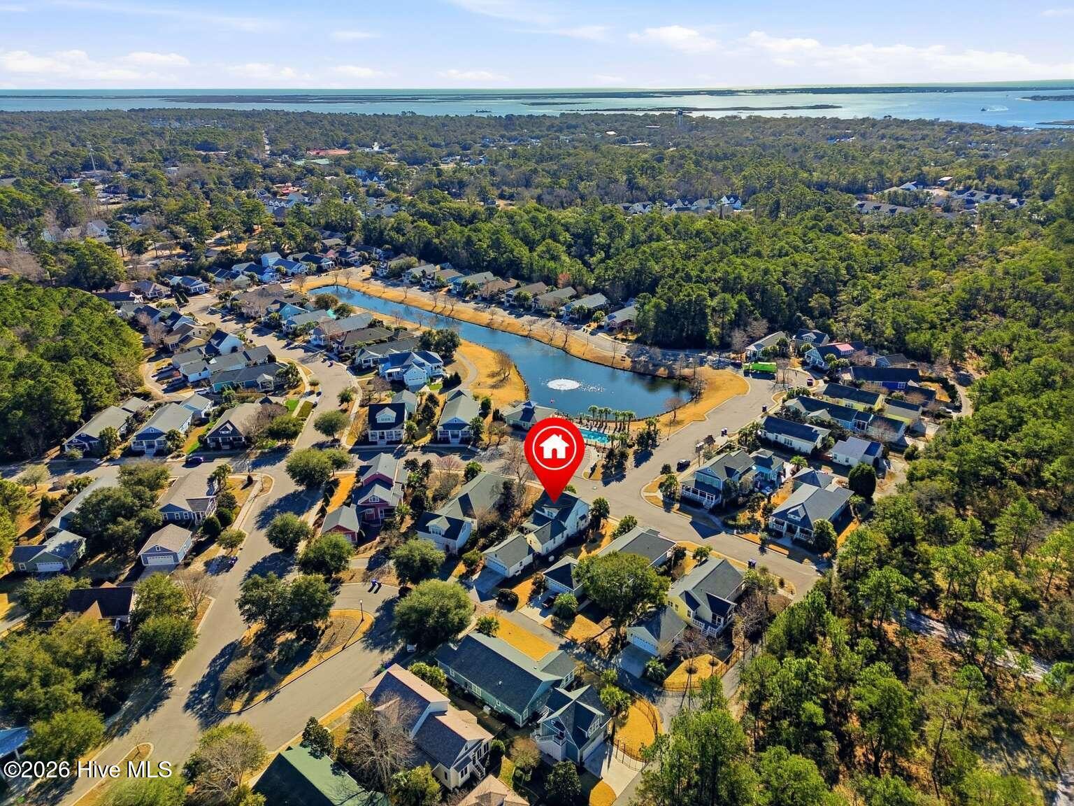 100552752 | Photo 51