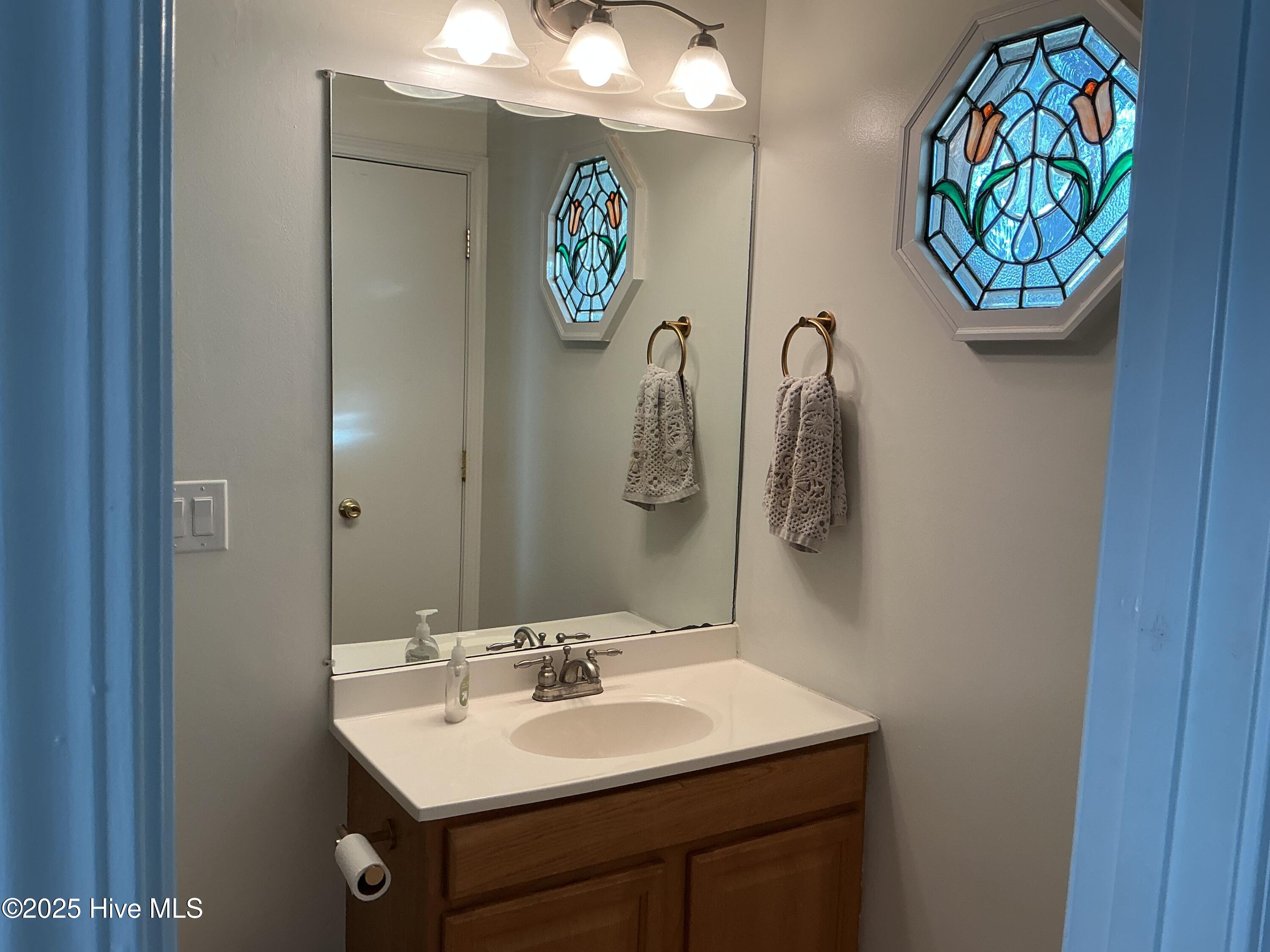 100540003 | Photo 29