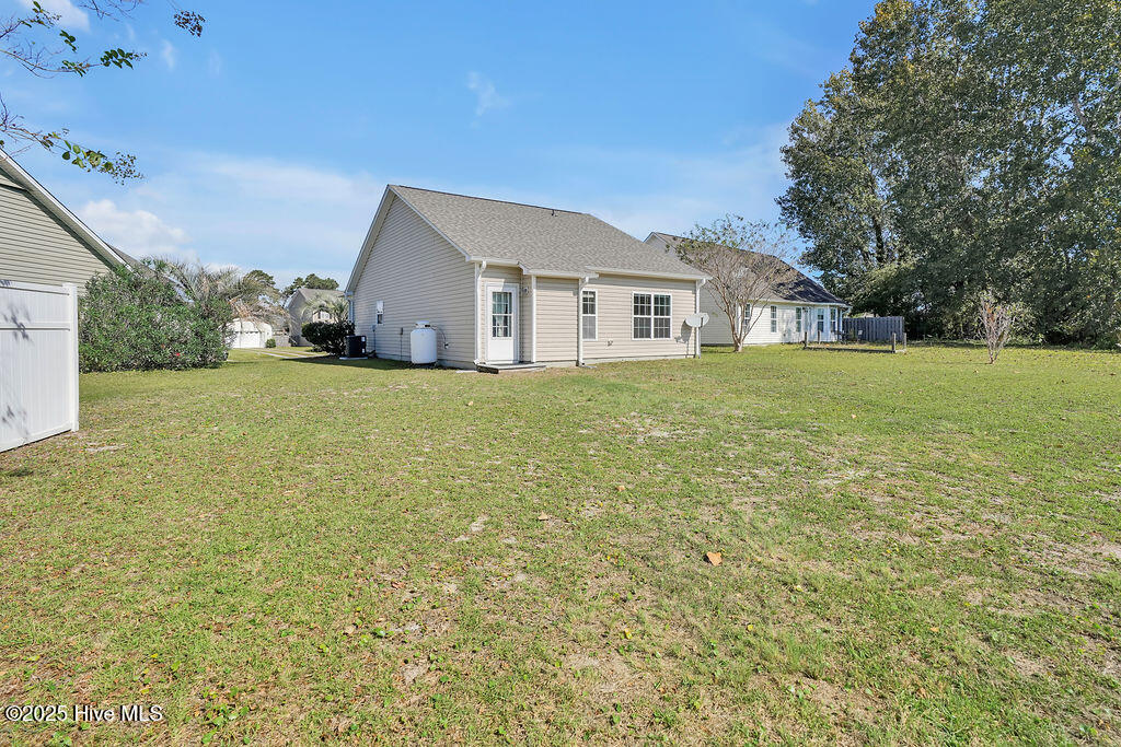 100534867 | Photo 31