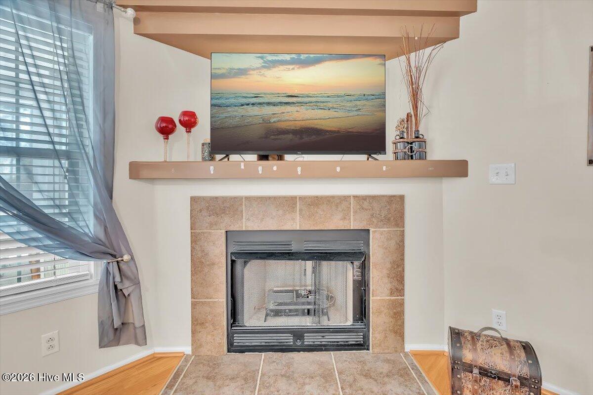 100549997 | Photo 27