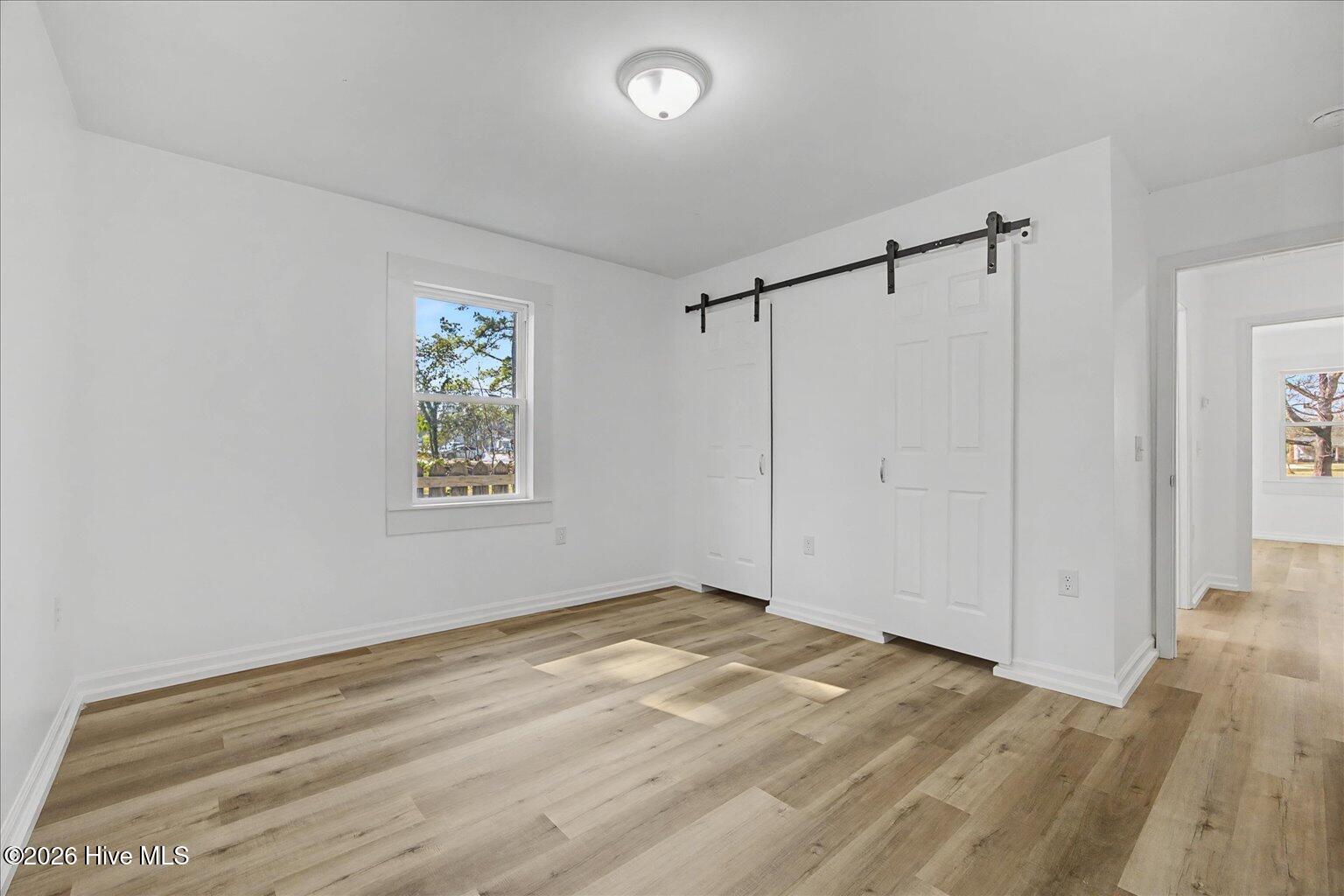 100554181 | Photo 27