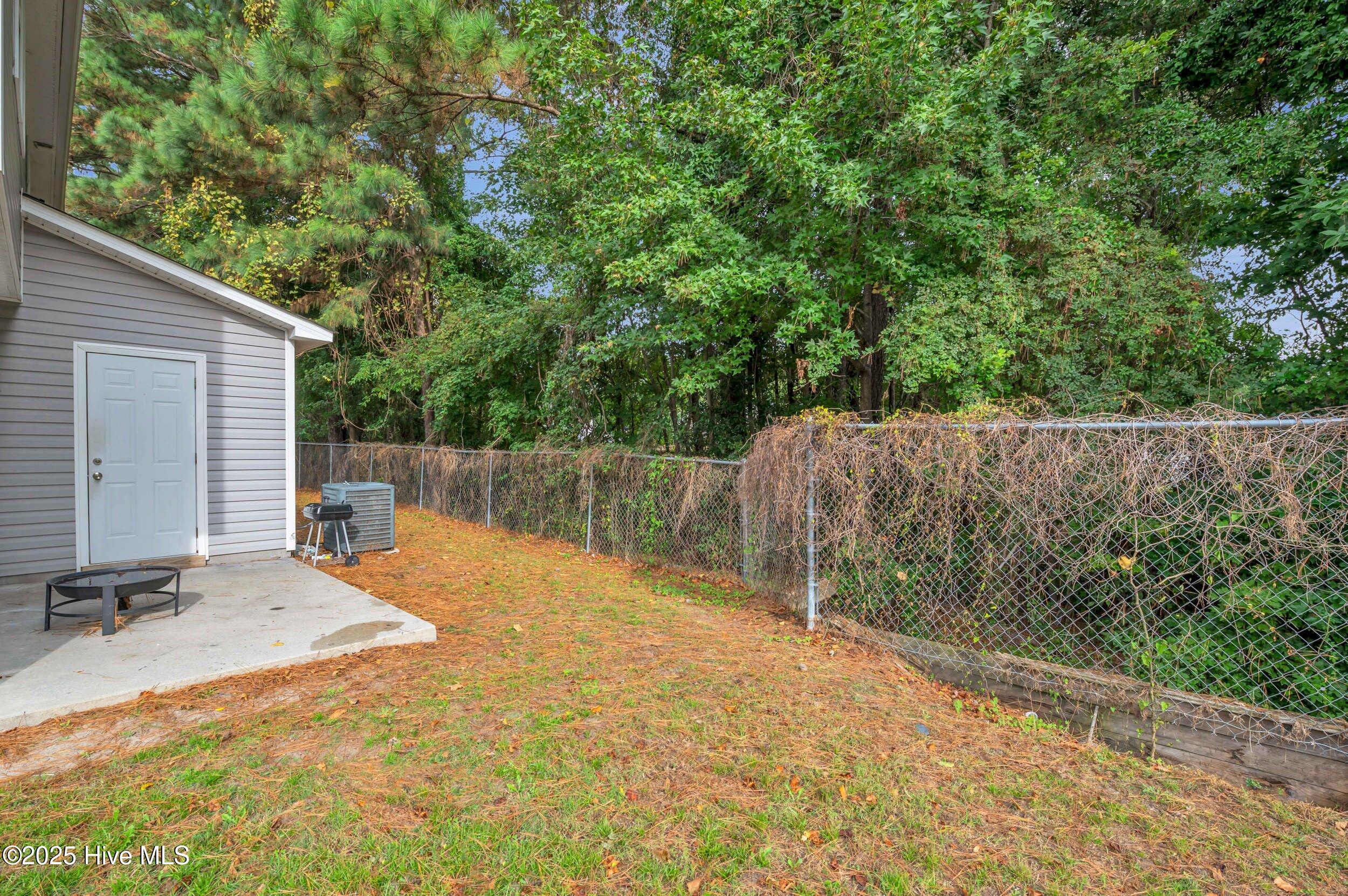 100536338 | Photo 22