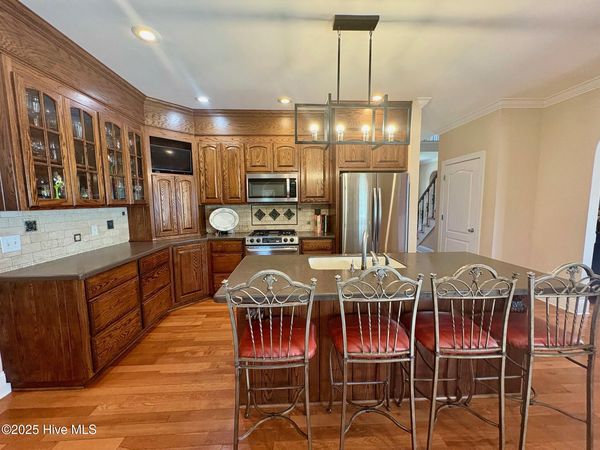 100518479 | Photo 22