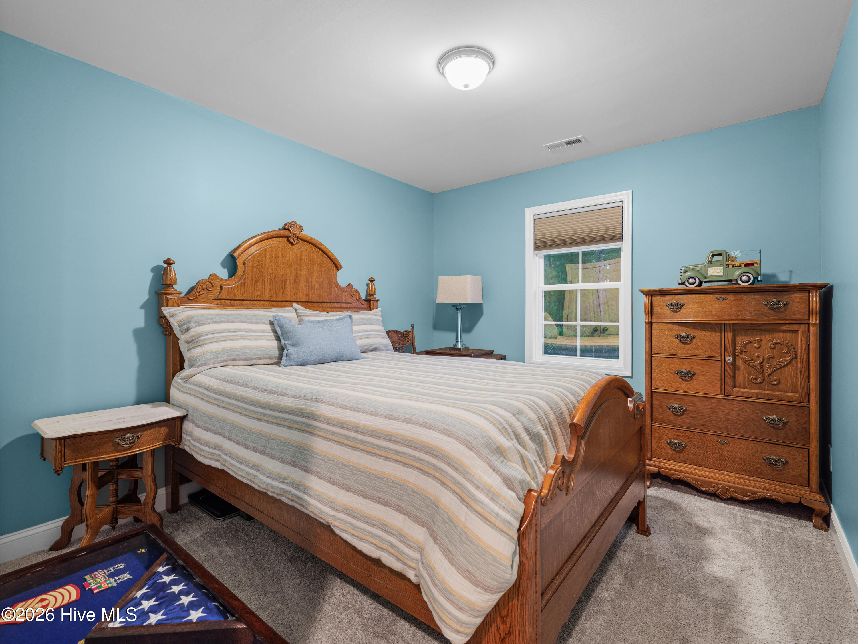 100549513 | Photo 43