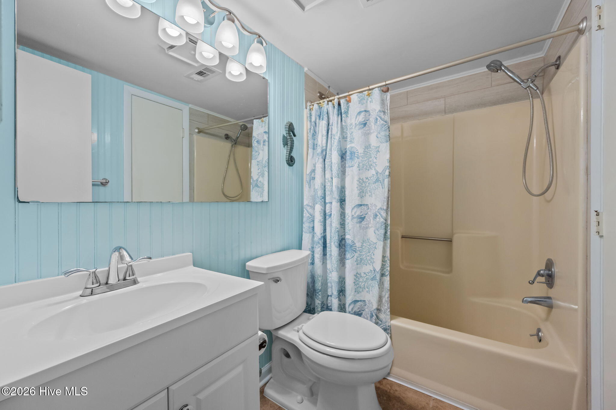 100554978 | Photo 34