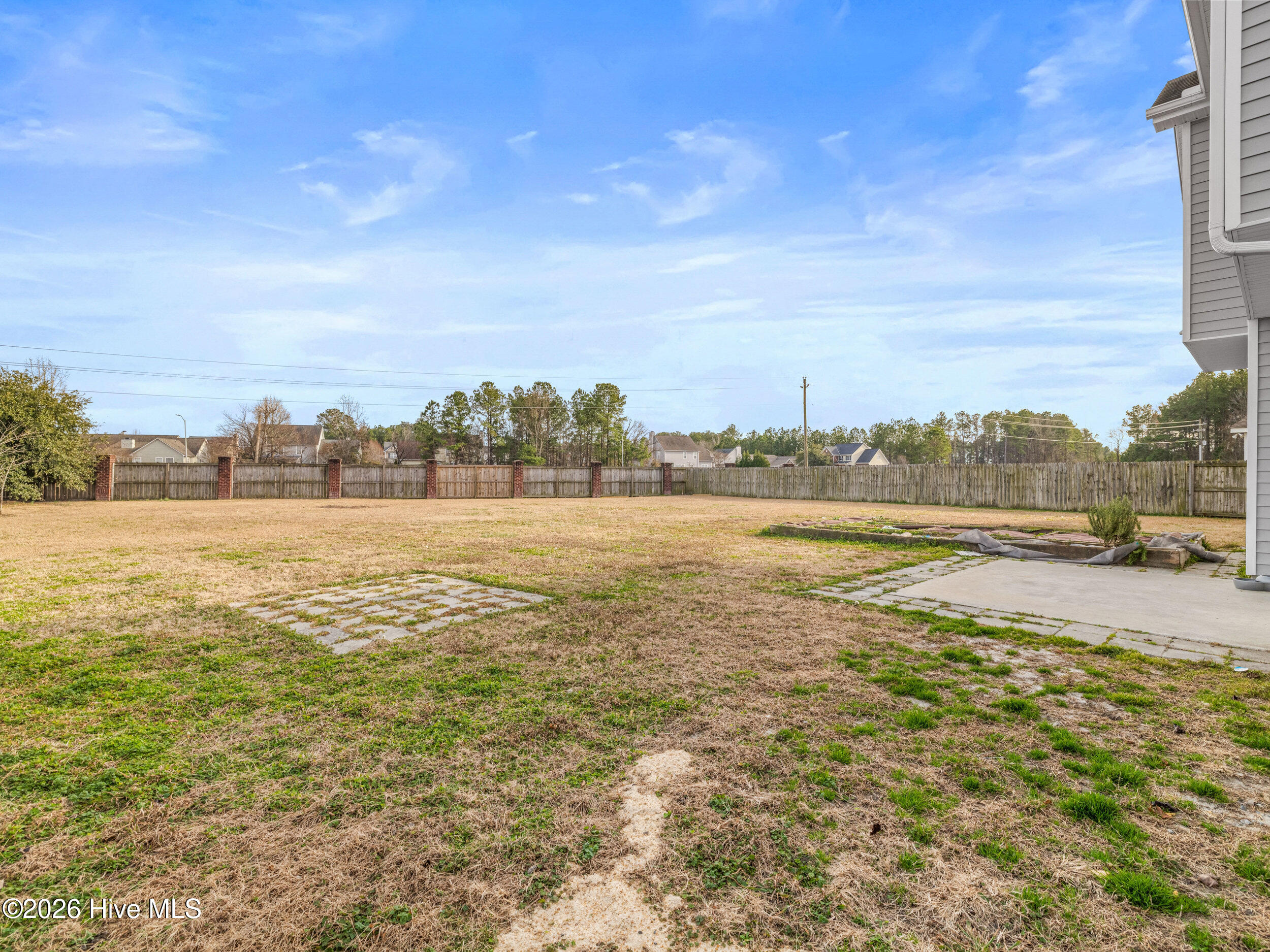 100547442 | Photo 48