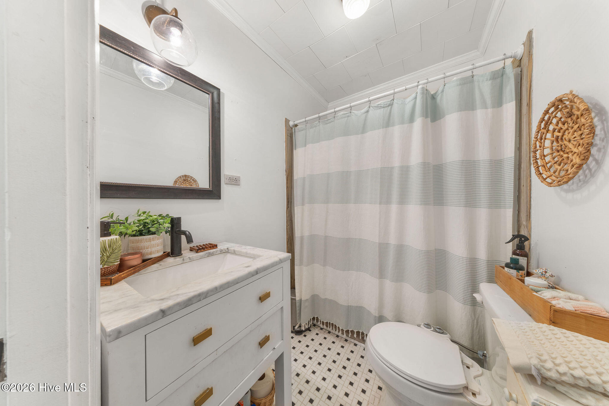 100555038 | Photo 27