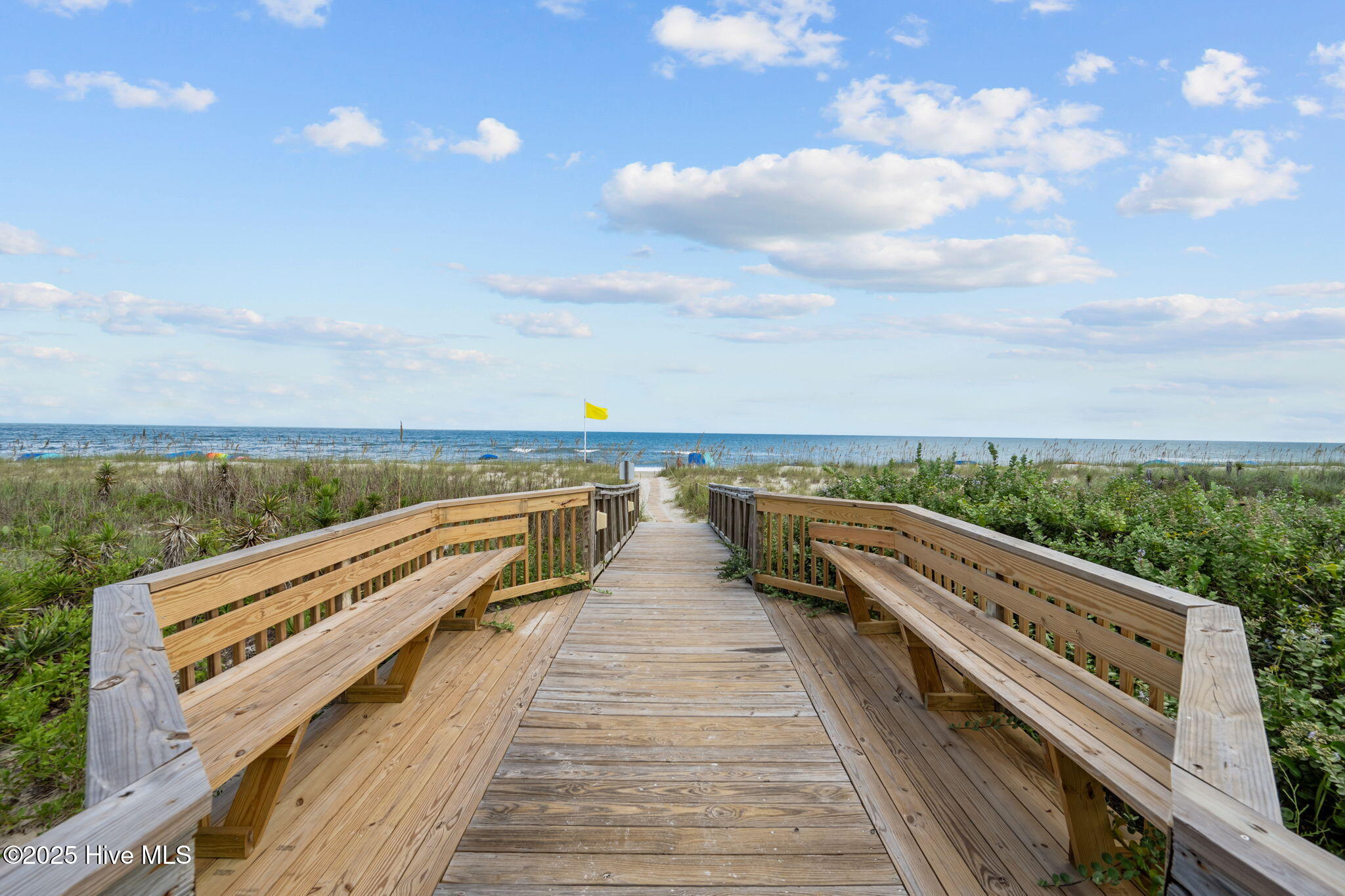 100520970 | Photo 48