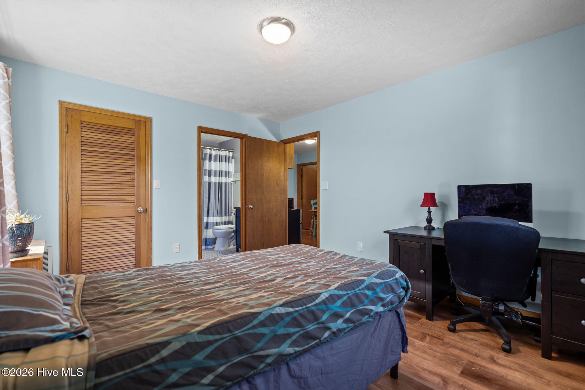 100569191 | Photo 28