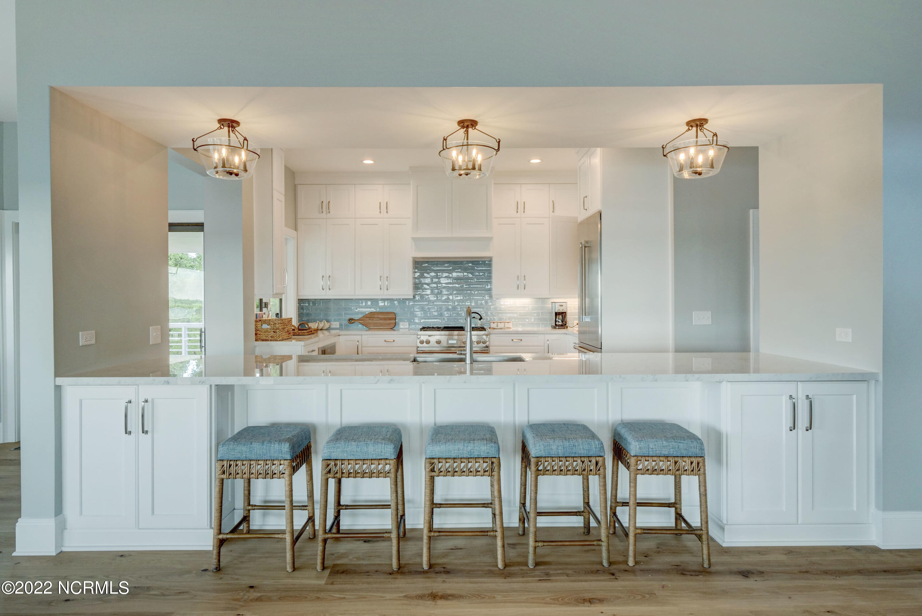 100560154 | Photo 10