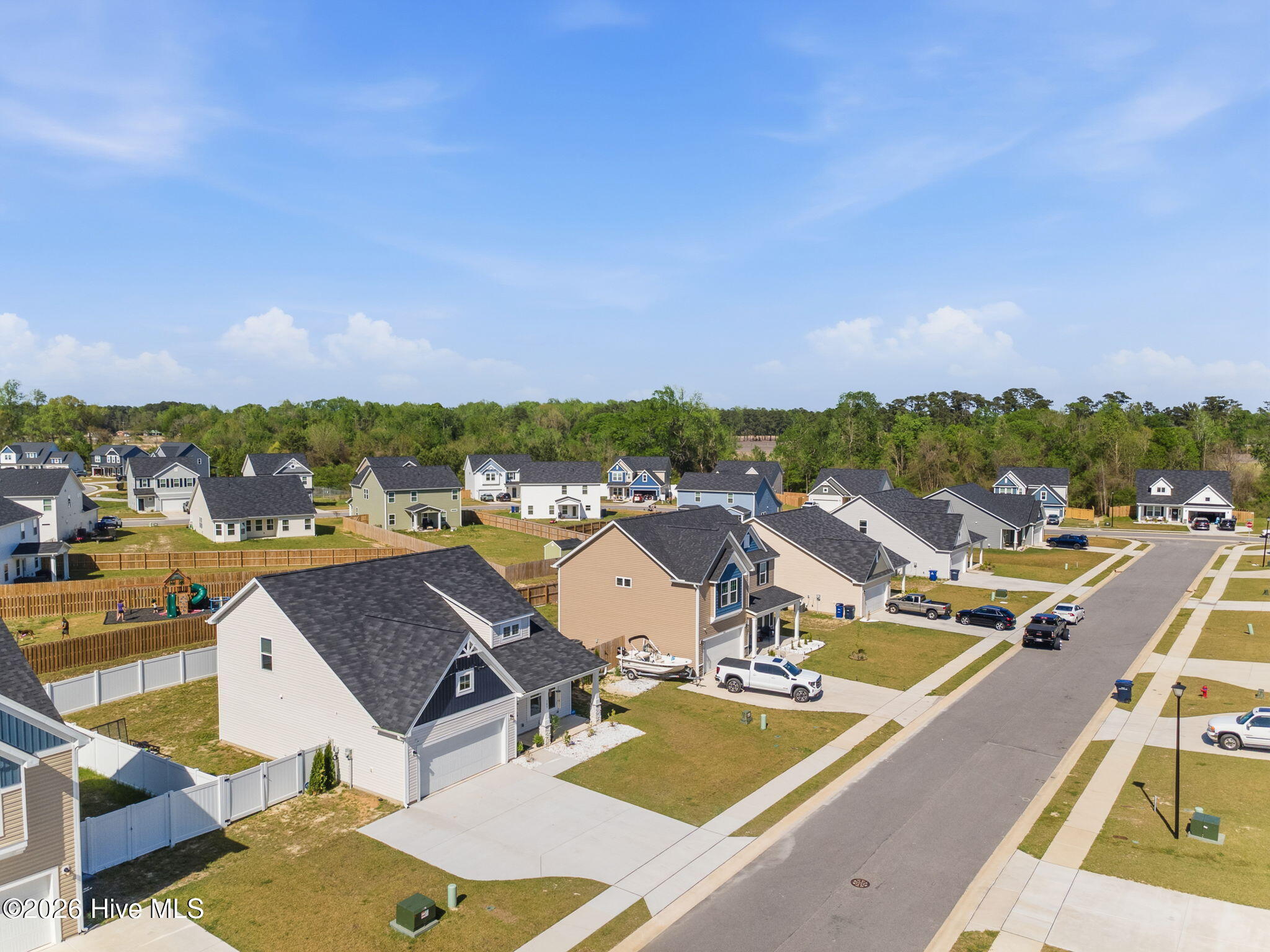 100566000 | Photo 47