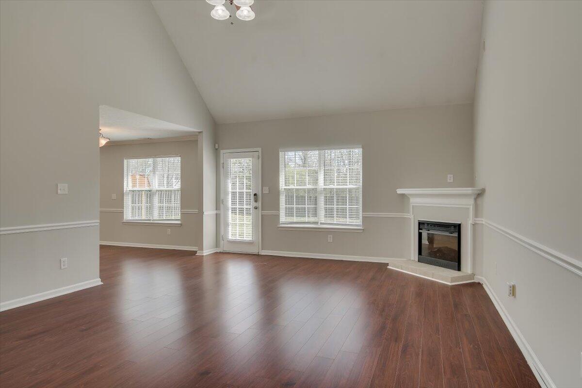 5043 Reynolds Way