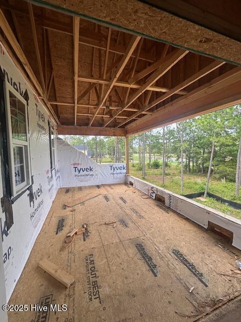 100495669 | Photo 18