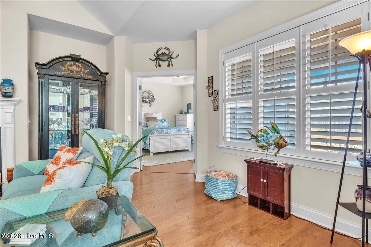 100549972 | Photo 26