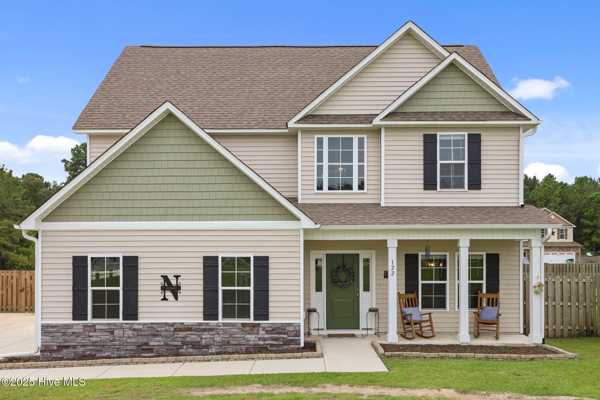 2-web-or-mls-122 Gillcrest Ln. 104