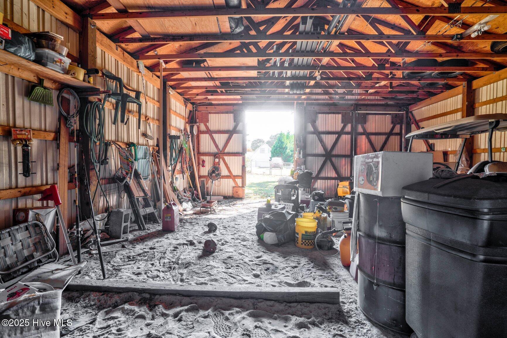 100539202 | Photo 27