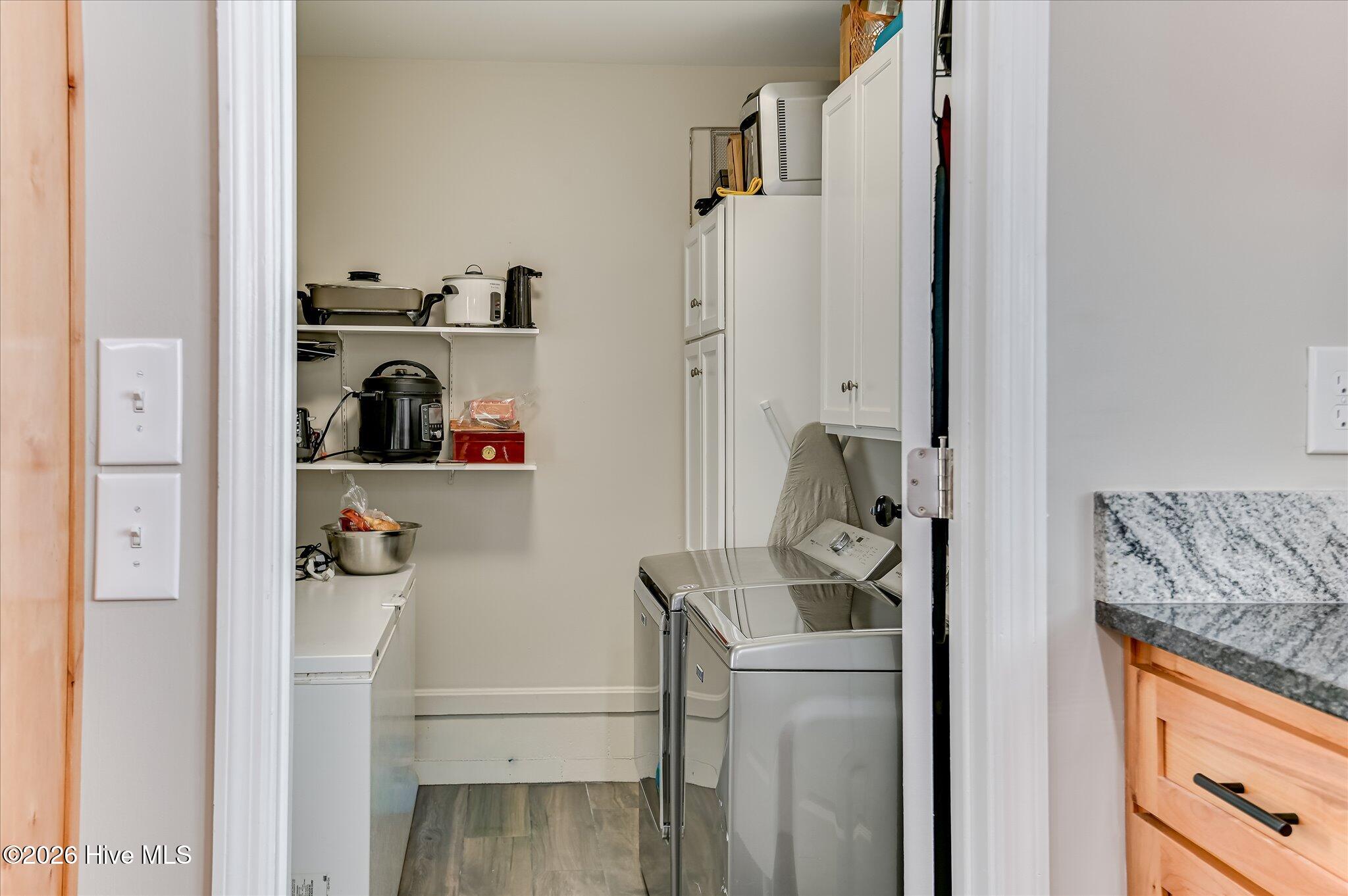 Laundry/Mudroom
