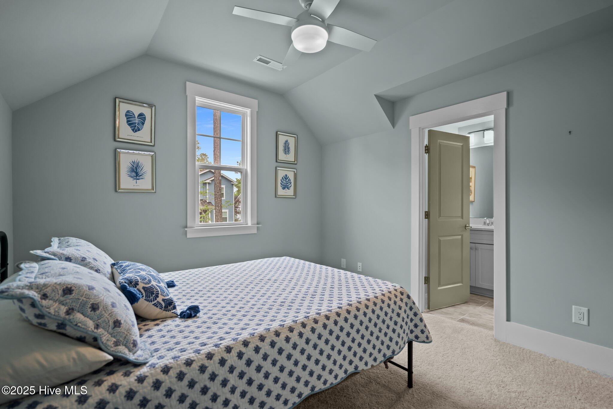 100510918 | Photo 31