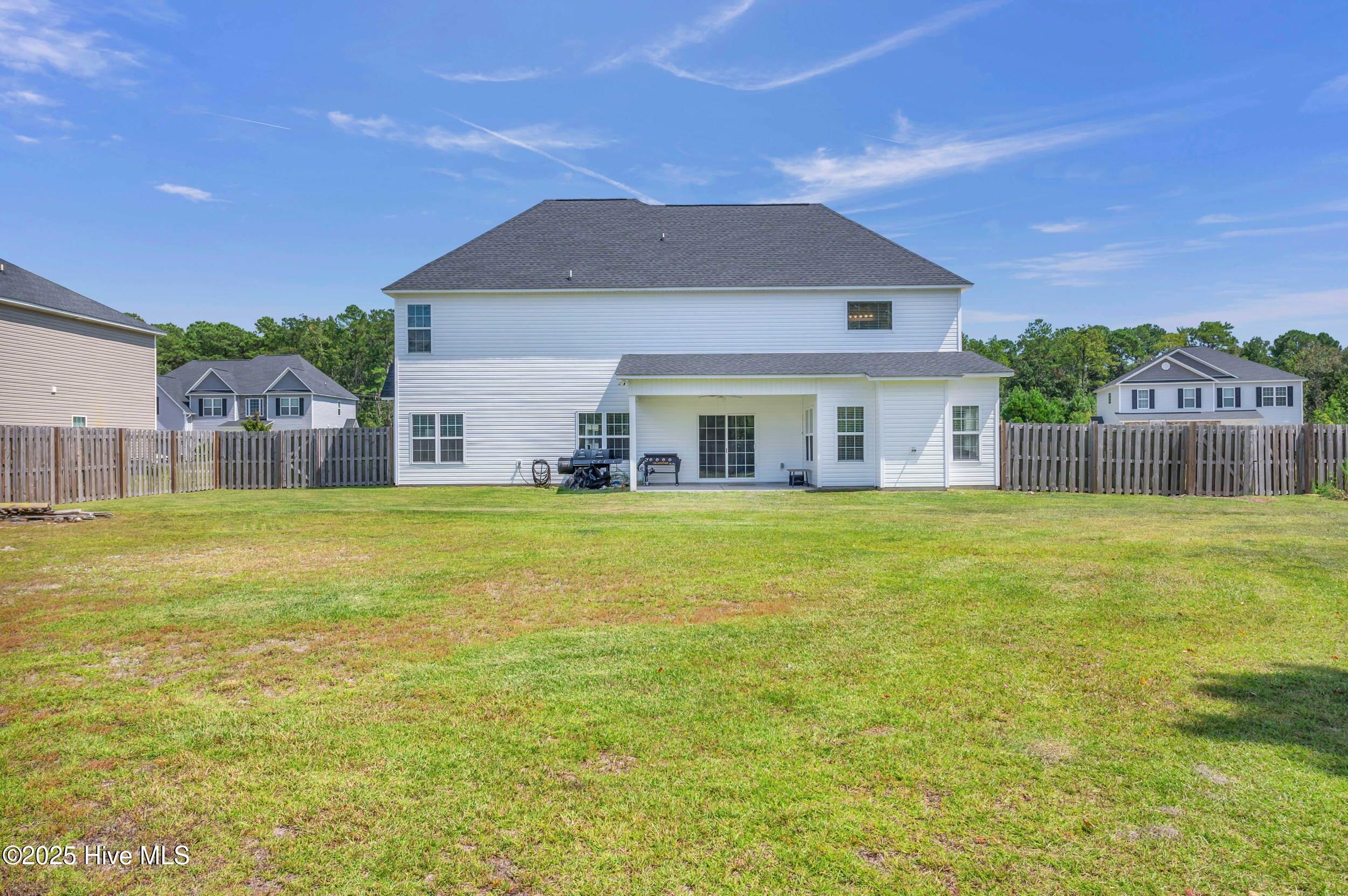 100530270 | Photo 39