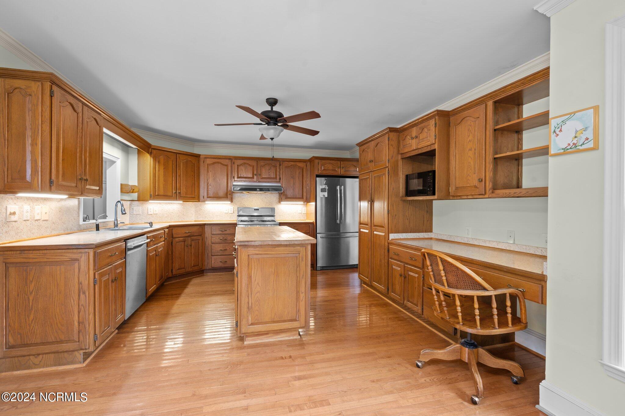 1039 Pasture Point Road,Merritt