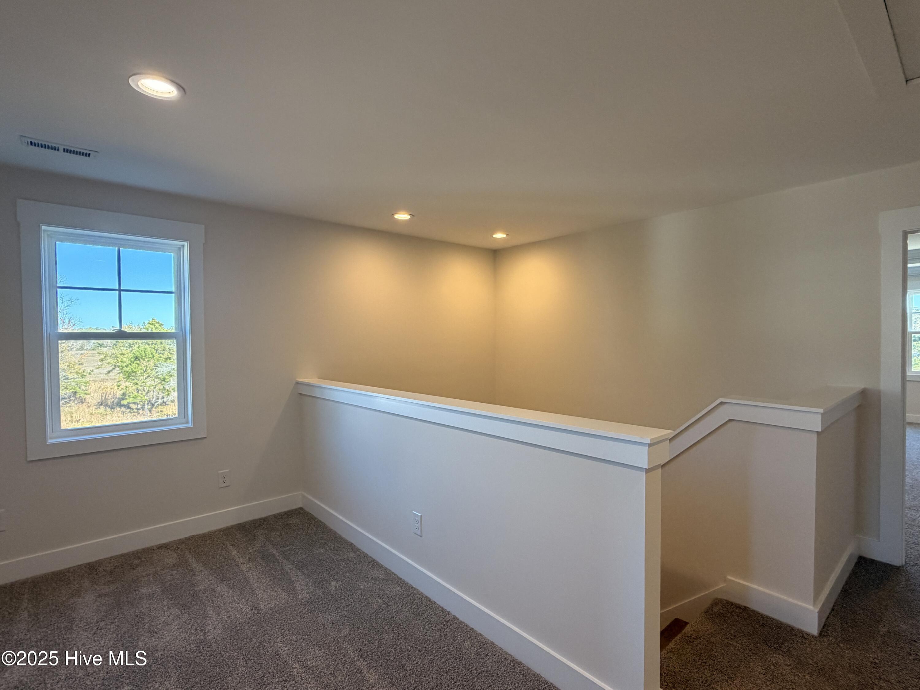 100500260 | Photo 18