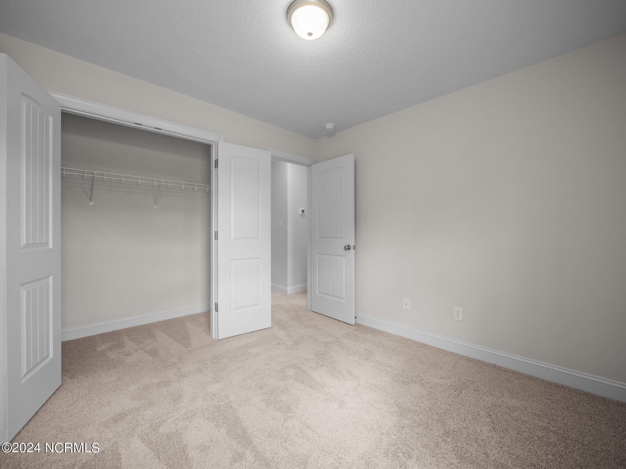 100538660 | Photo 13