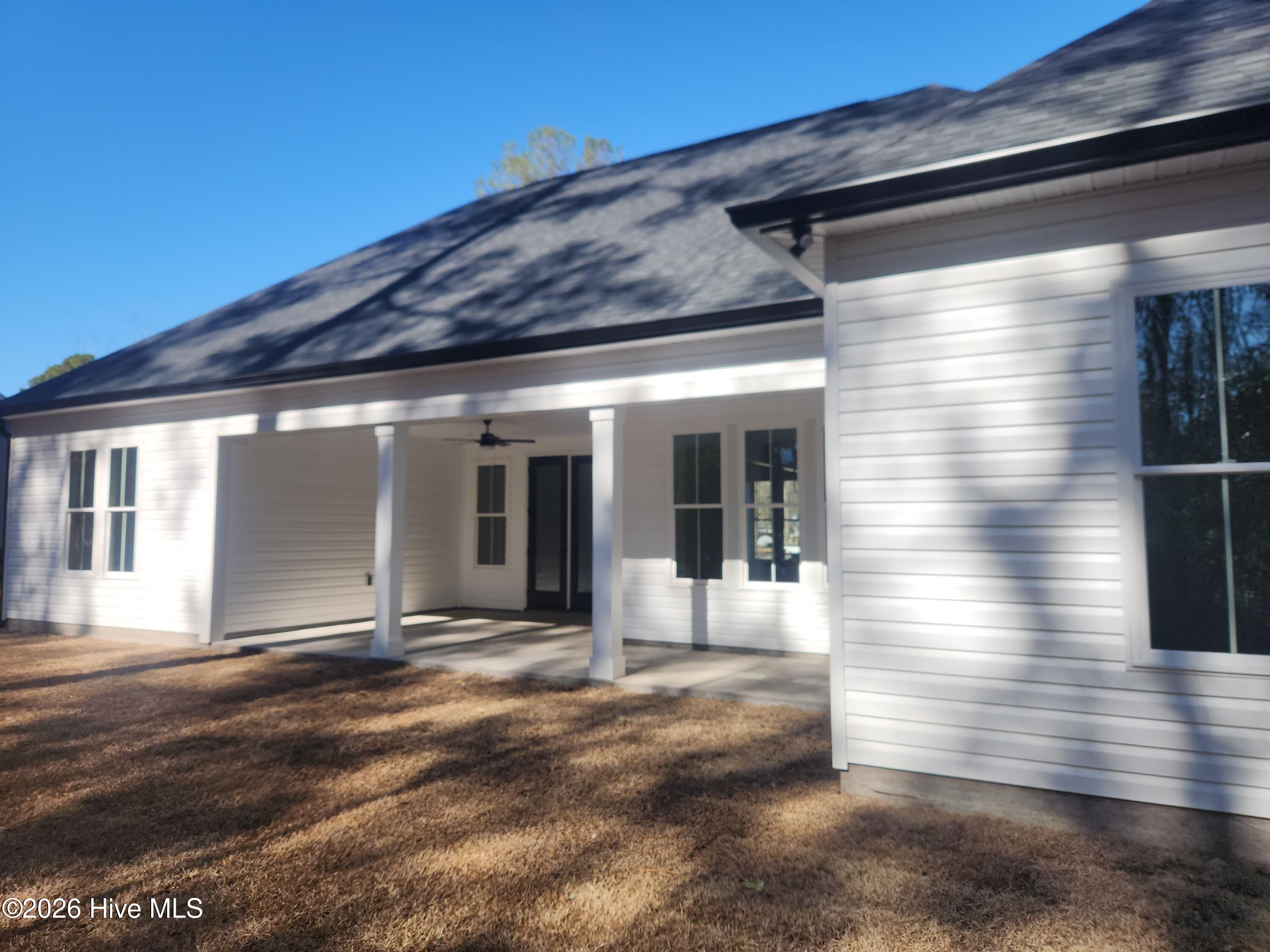 100554103 | Photo 45