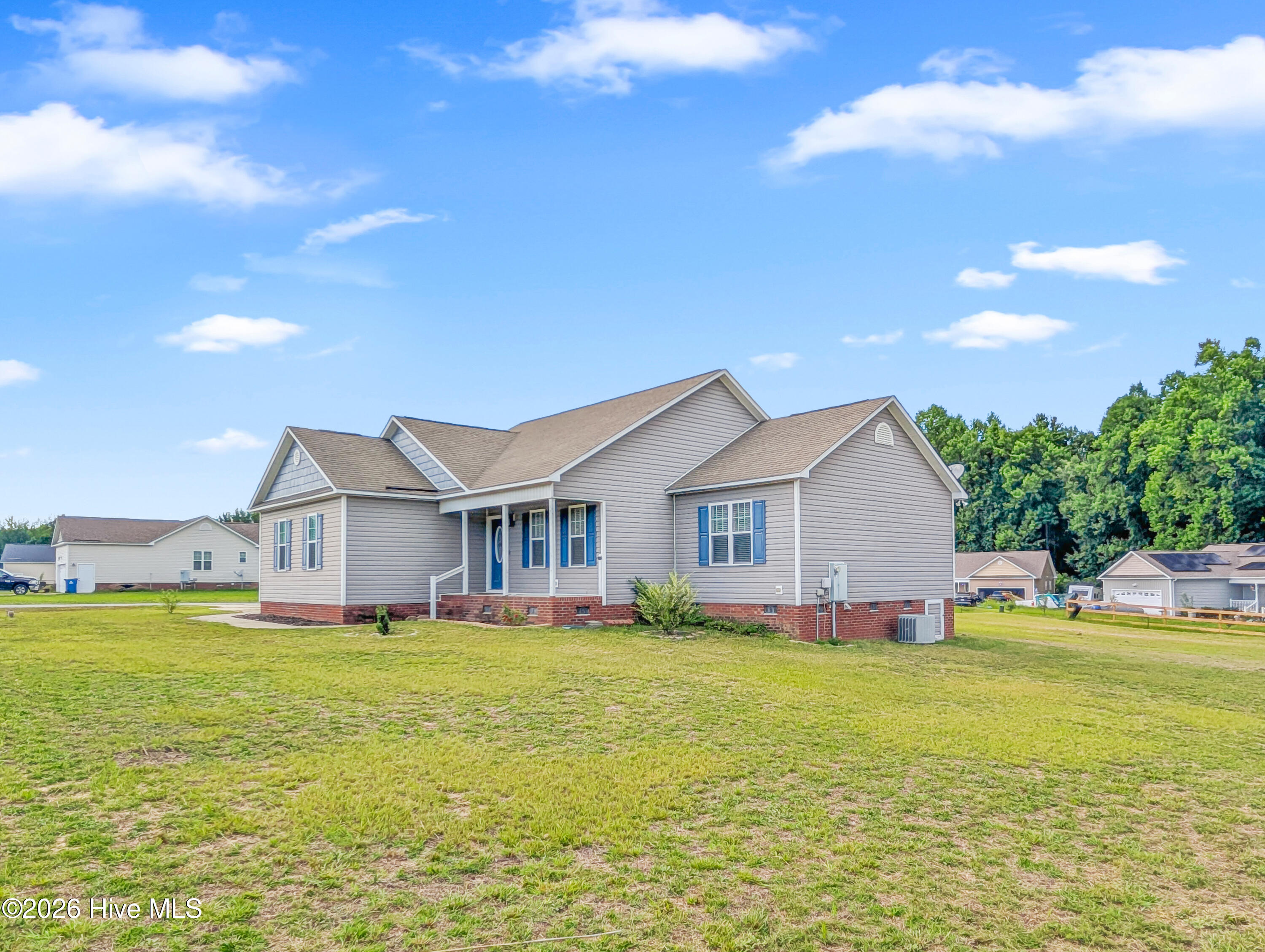 3rd image of 14 Patricia S Vann Ct, Dunn, NC 28334 | MLS# 100594894