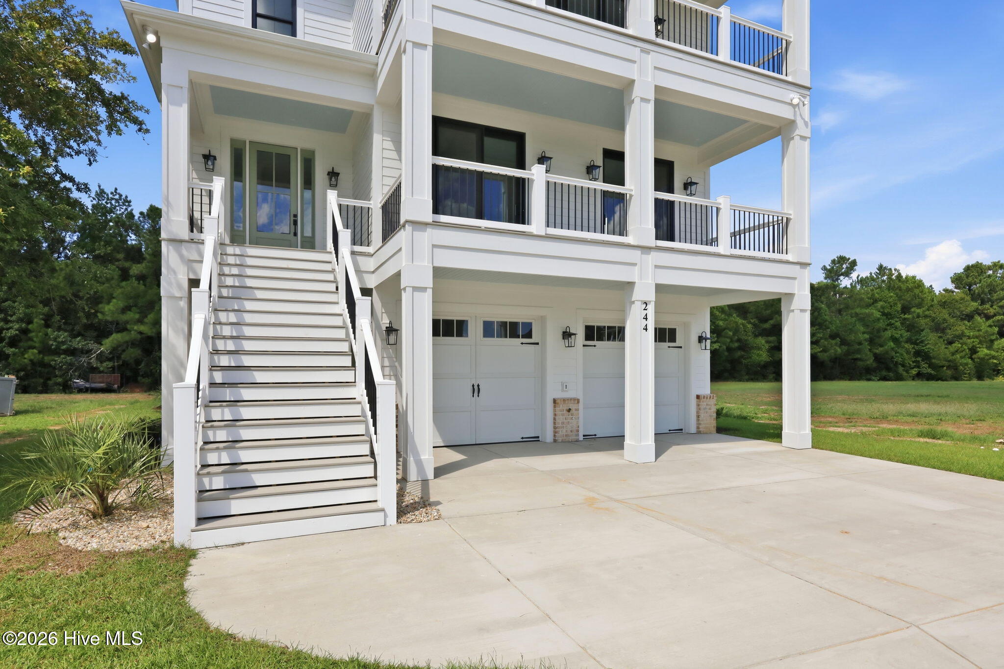 244 Colleton Square,Newport
