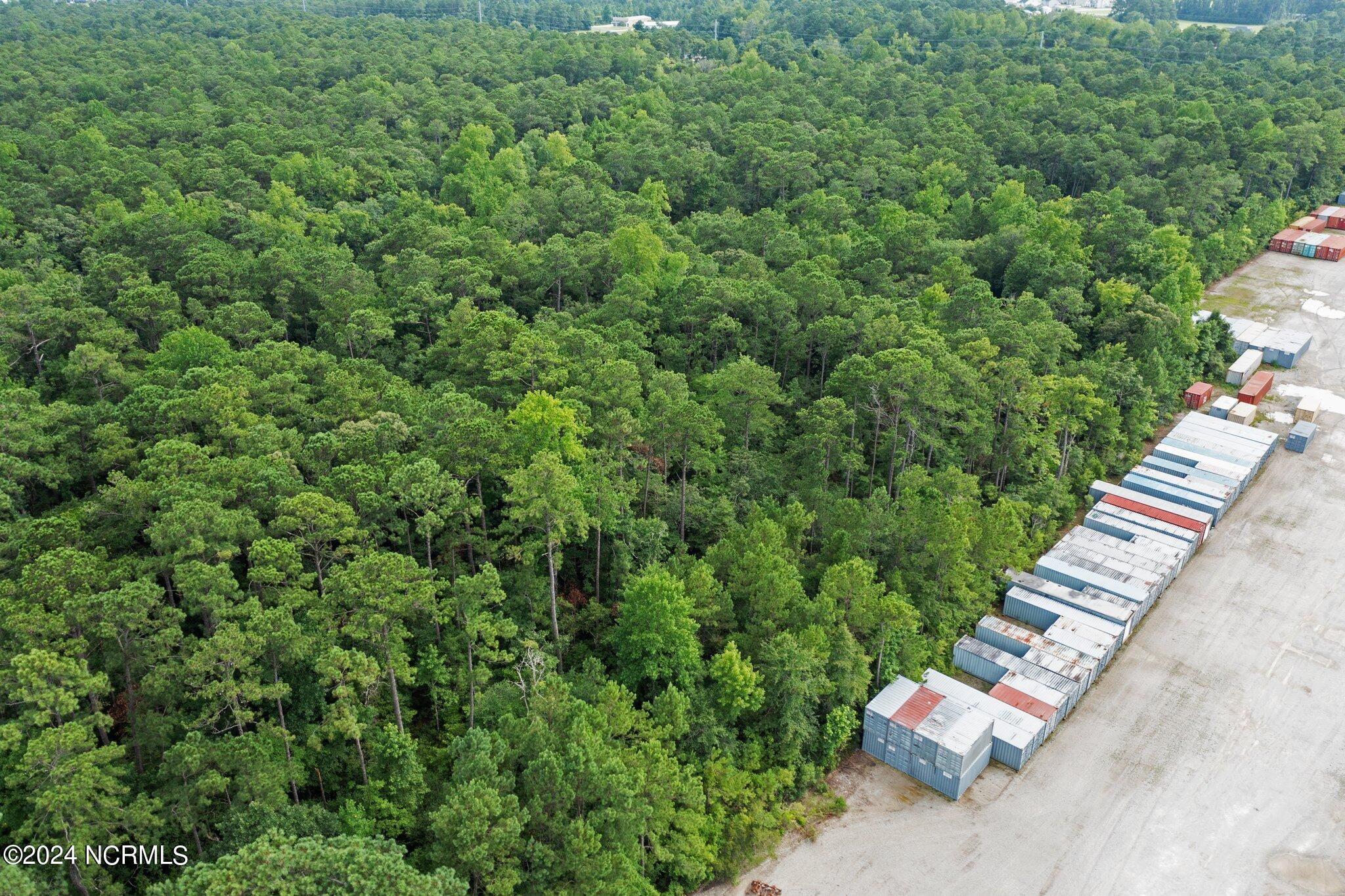 100405528 | Photo 26