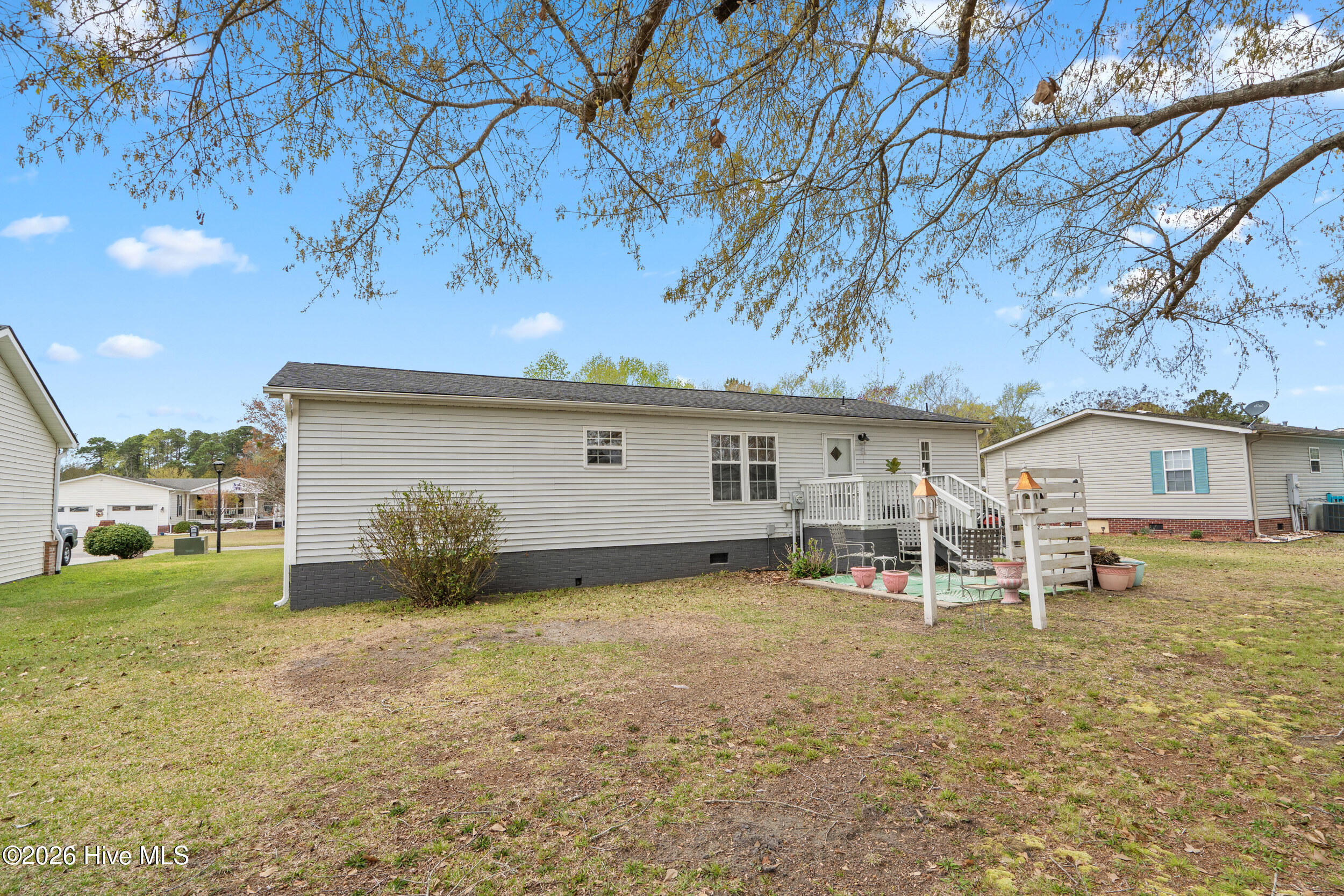 100562690 | Photo 32