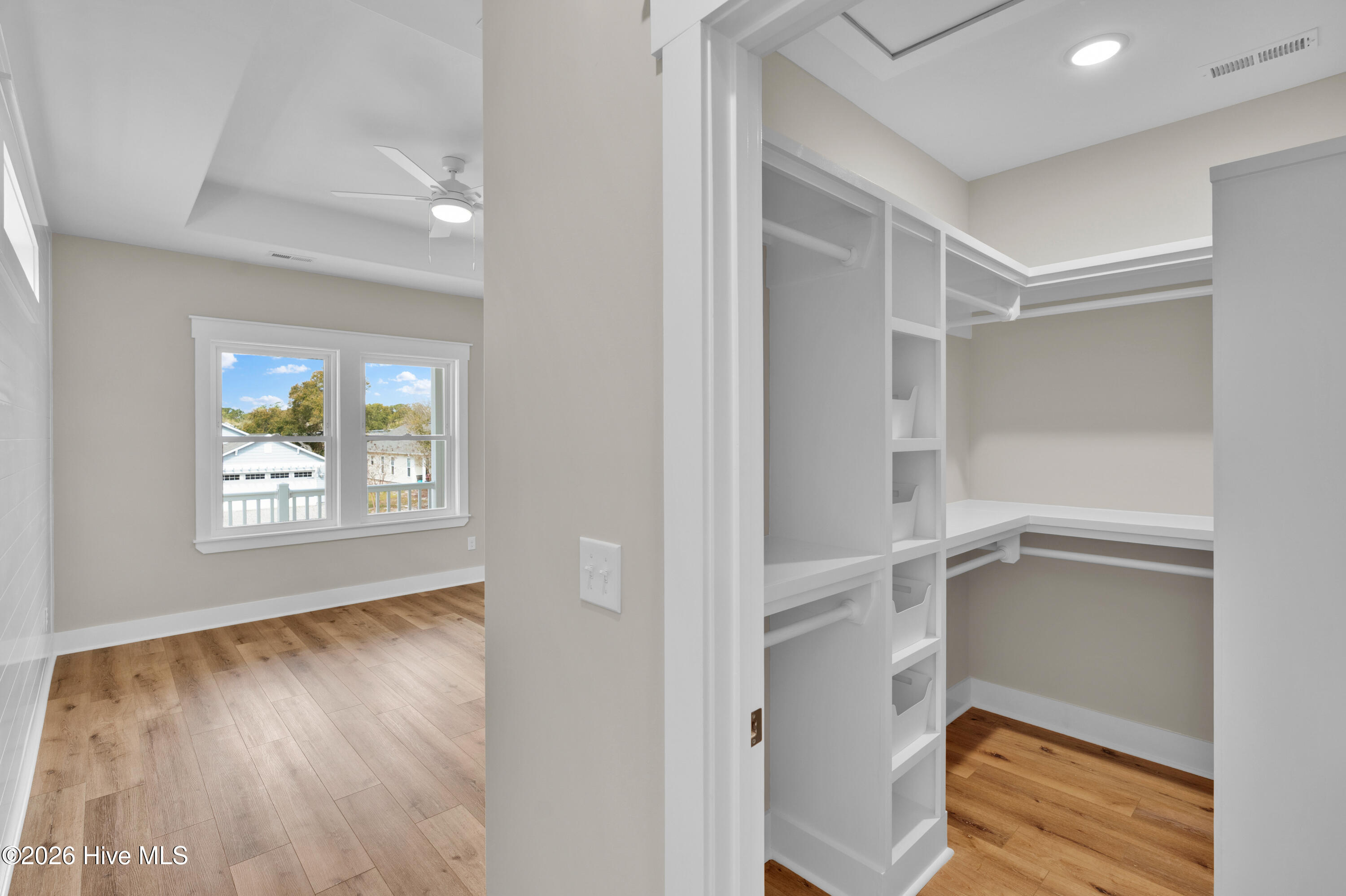 100564696 | Photo 15