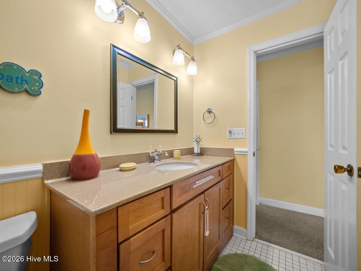 100556202 | Photo 19