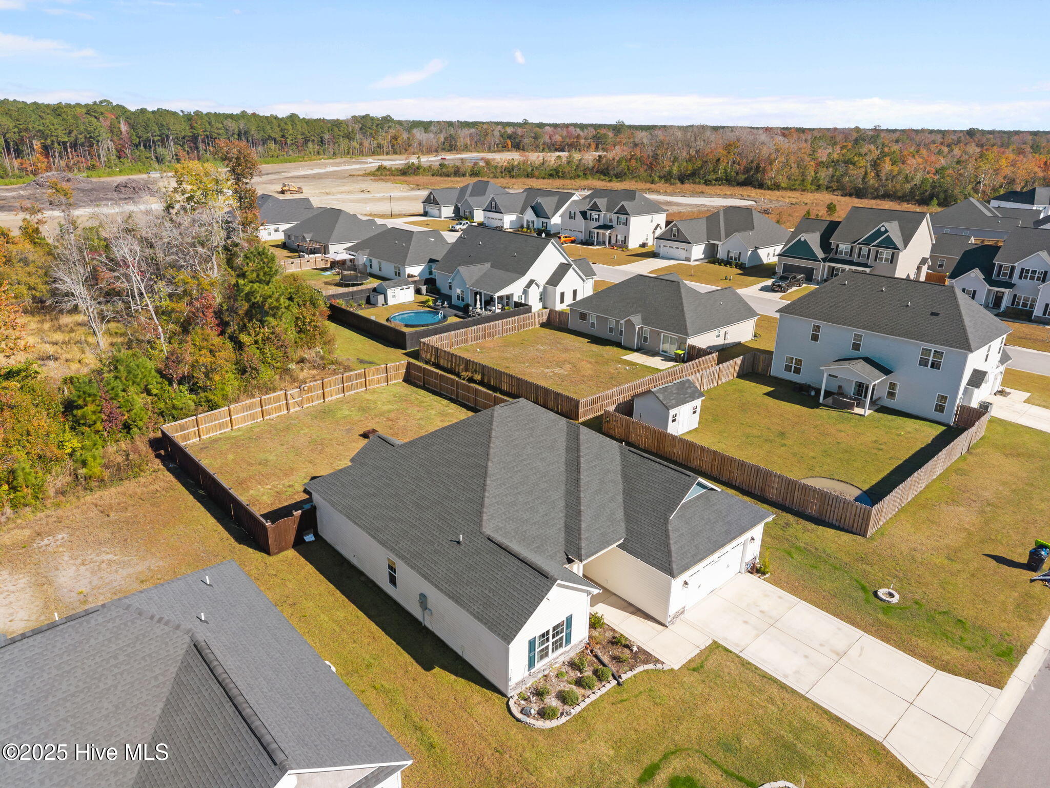 100539854 | Photo 40