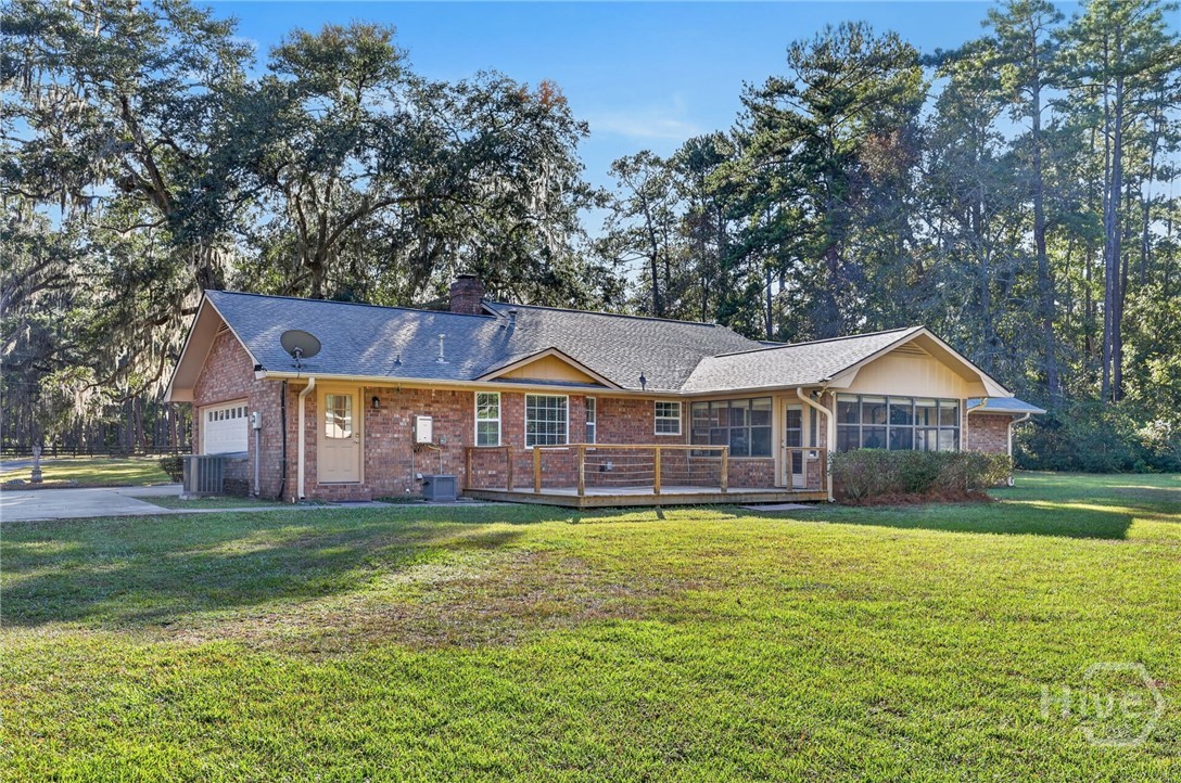 Photo 3 of Single family home for sale at 226 Way St, Hinesville, GA 31313 | MLS# SA367262 | Listing updated on 2026-10-29