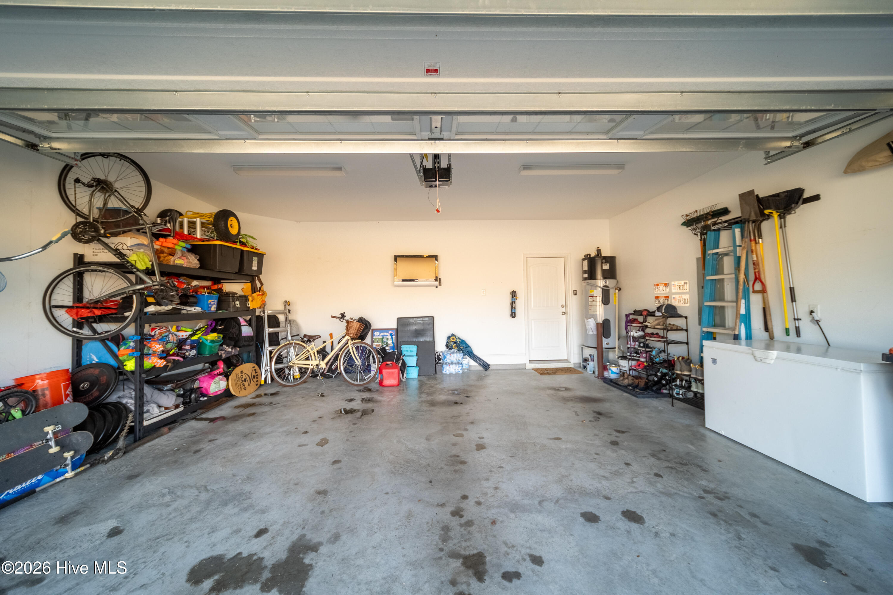 100549108 | Photo 50