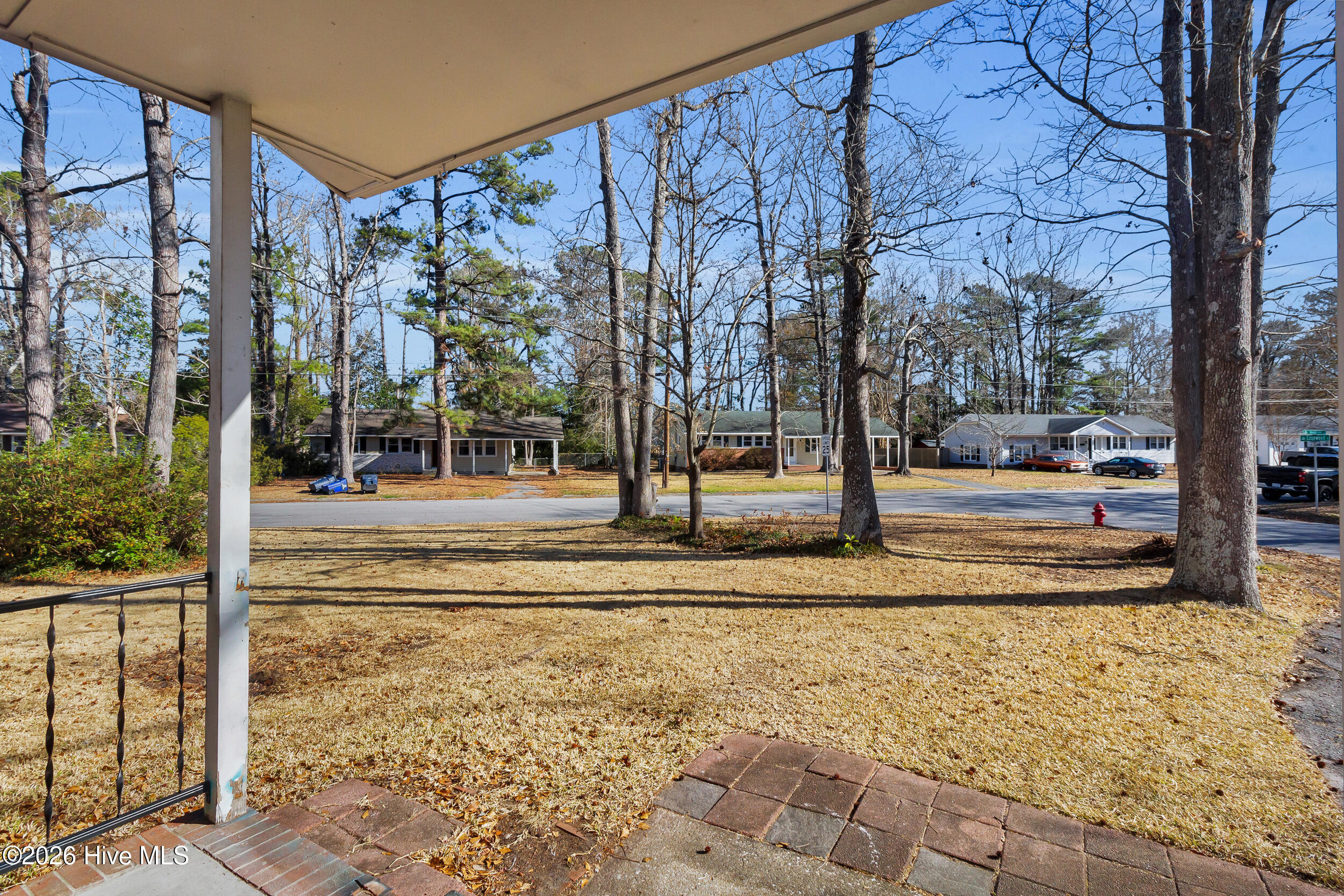 100547330 | Photo 29