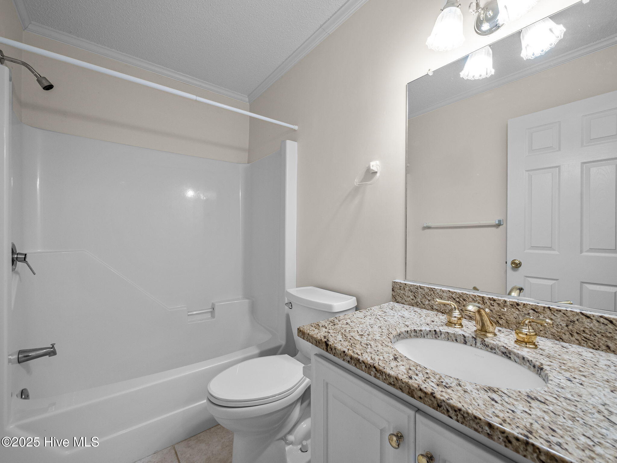 100534151 | Photo 33