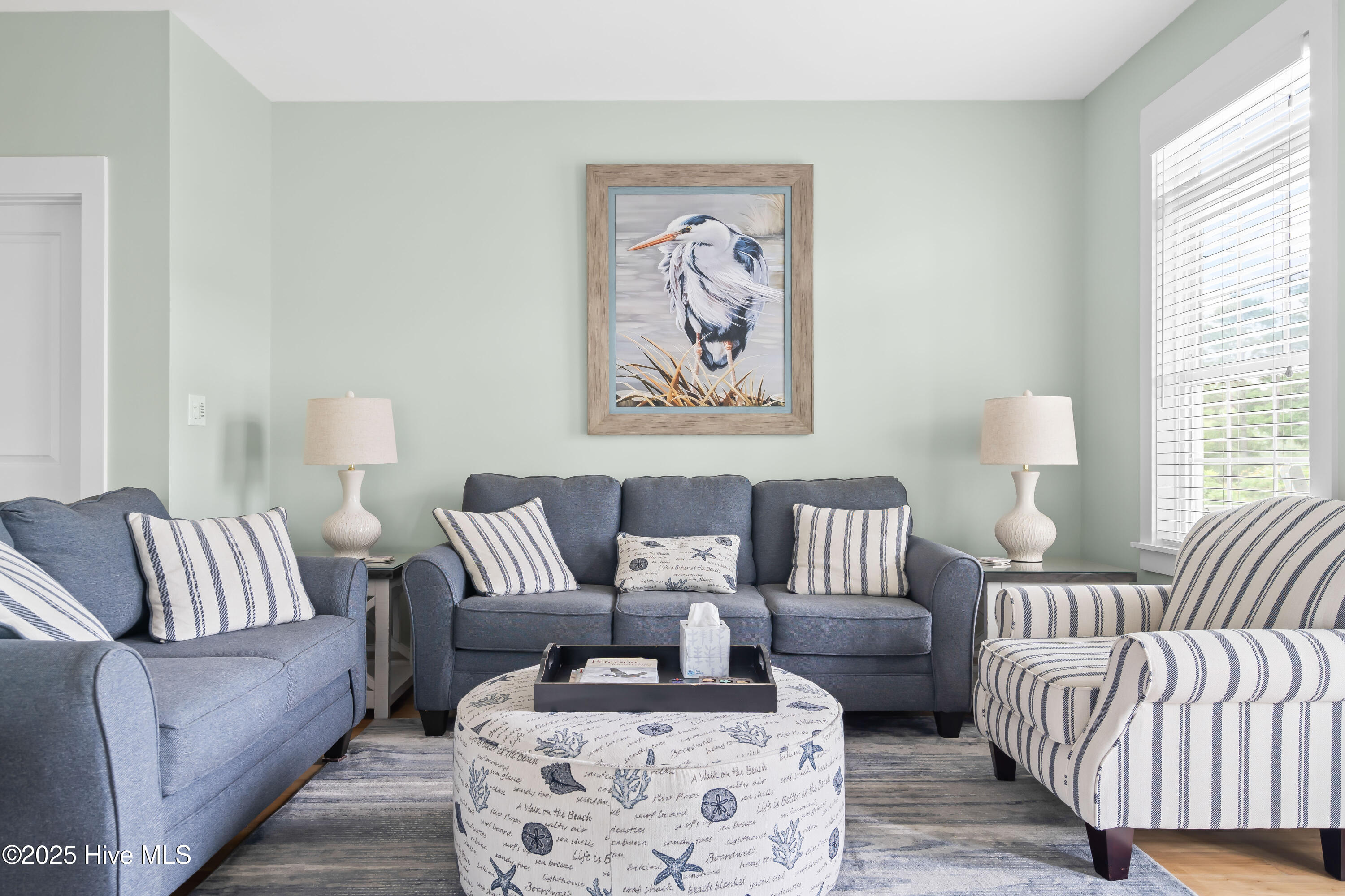 100555260 | Photo 11