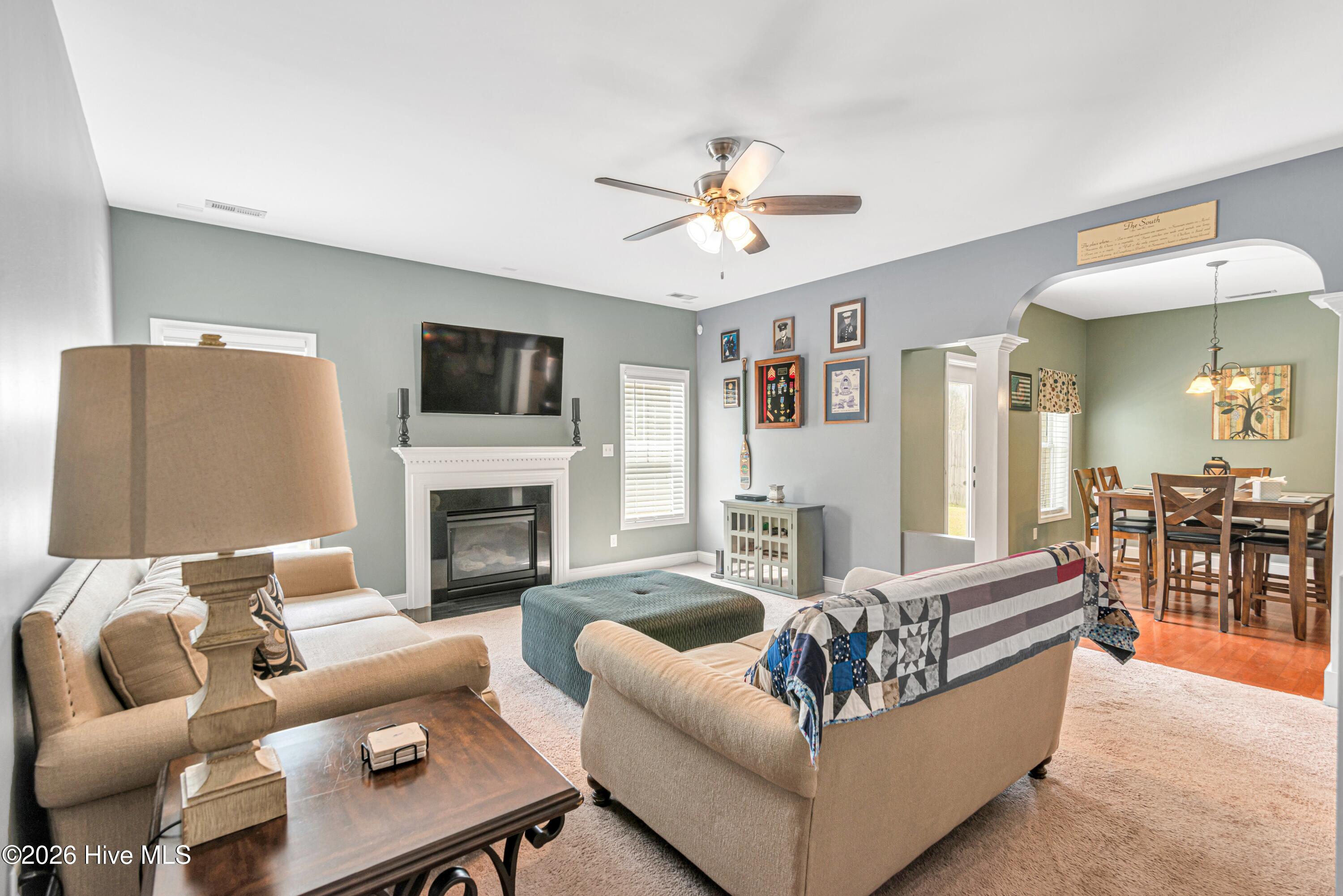 100564004 | Photo 17