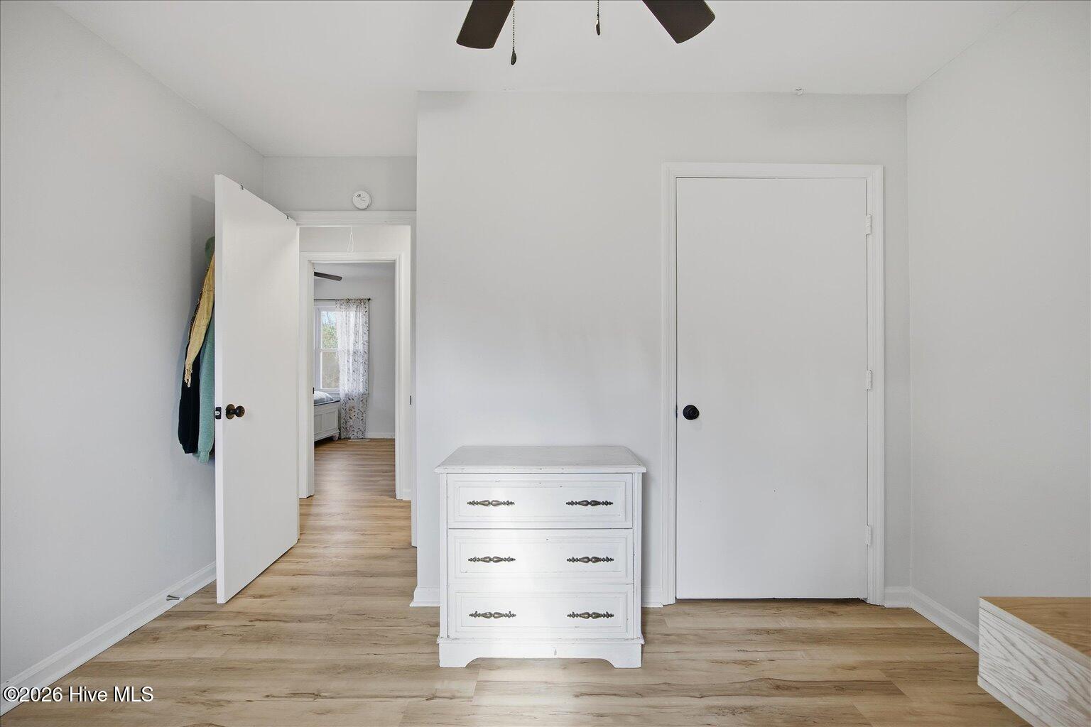 100548025 | Photo 18