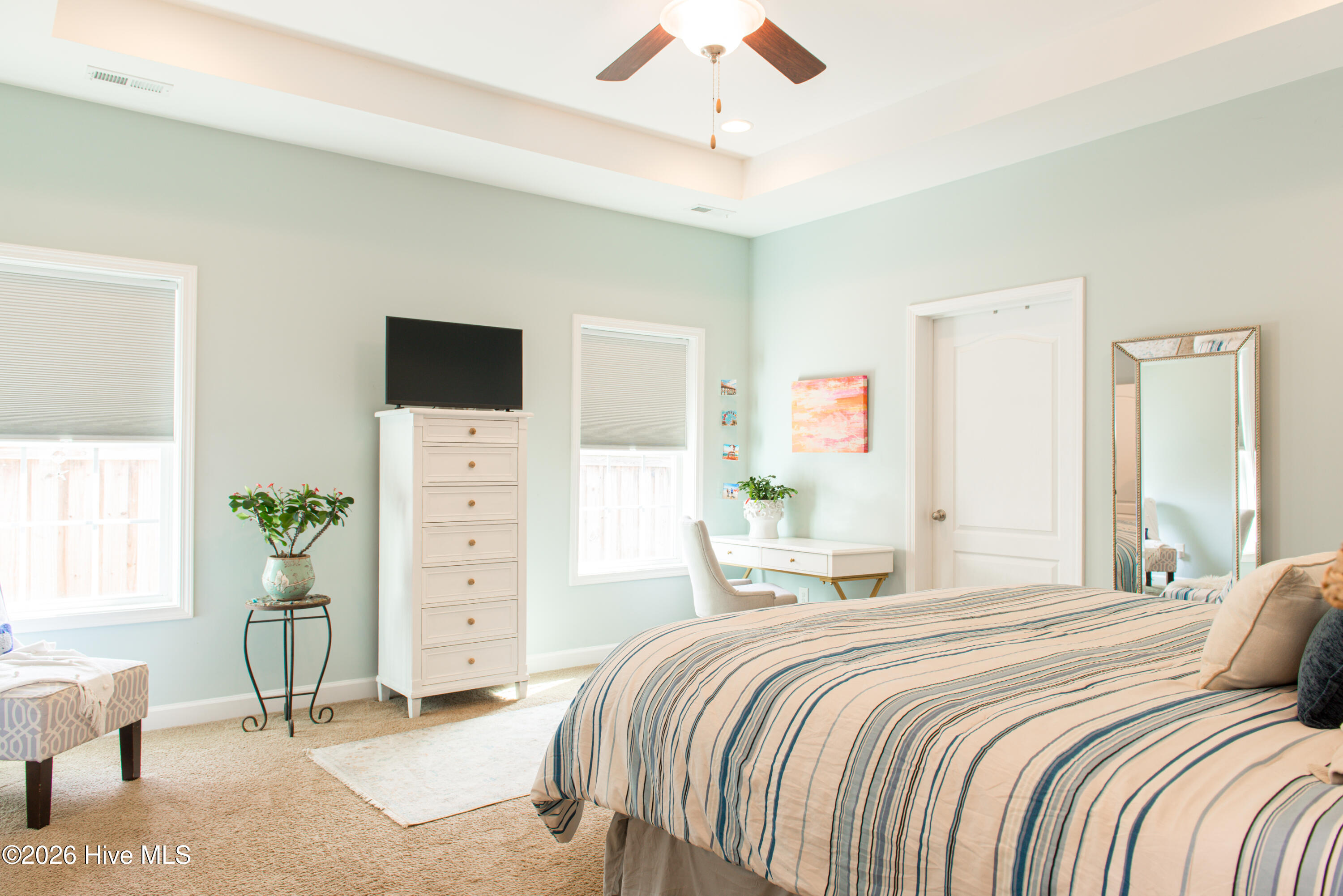 100553432 | Photo 57