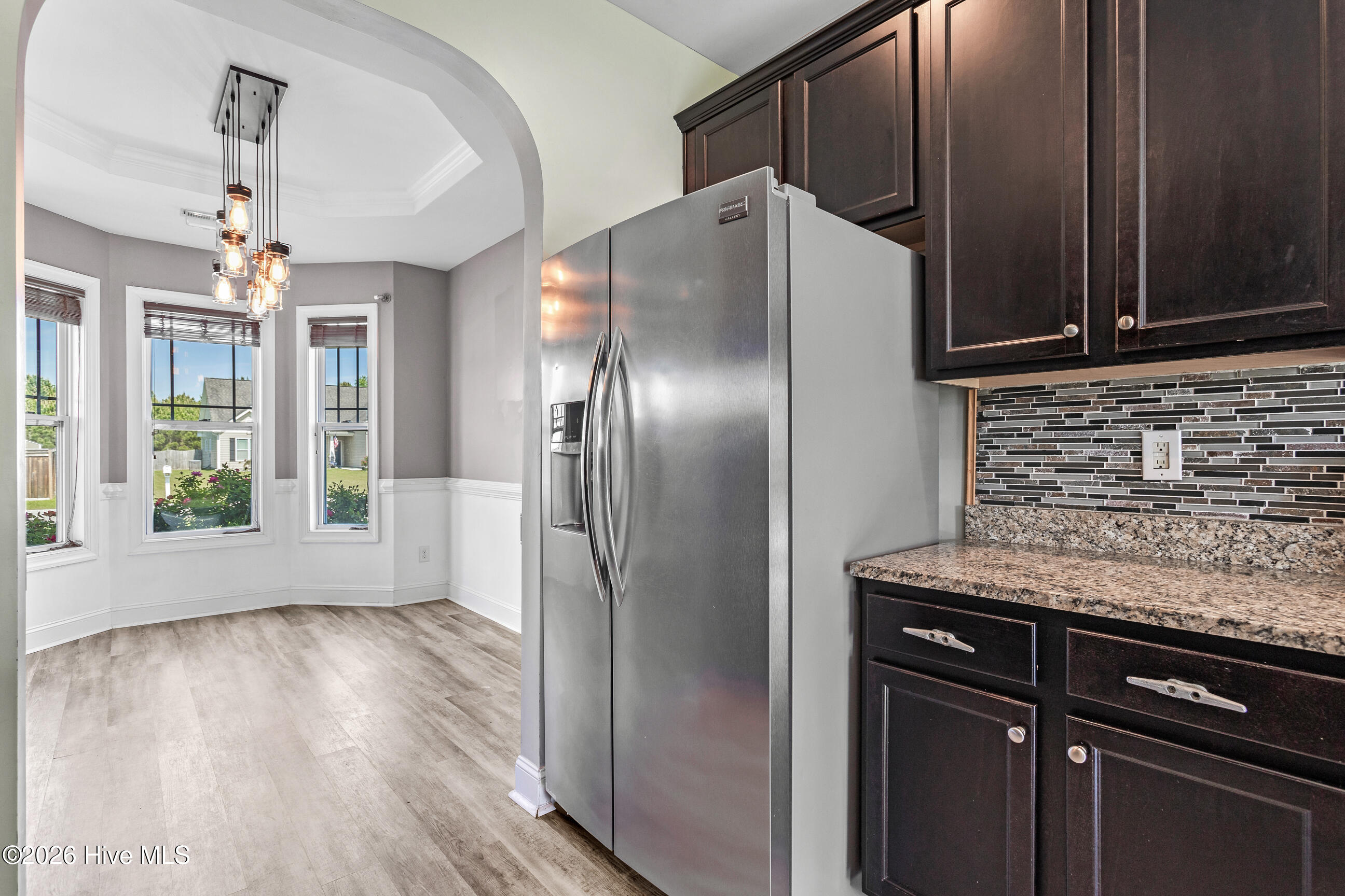 100567731 | Photo 15