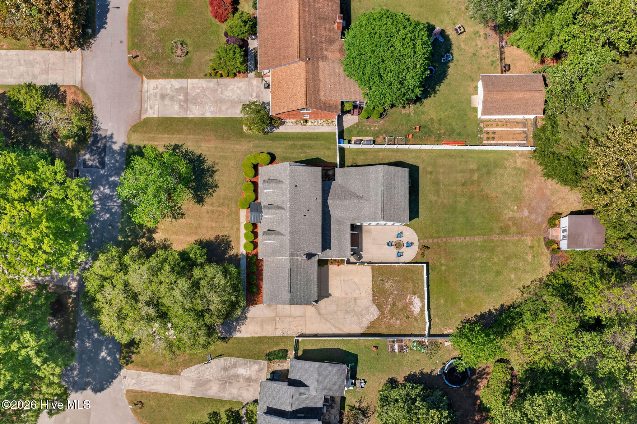 100567485 | Photo 60