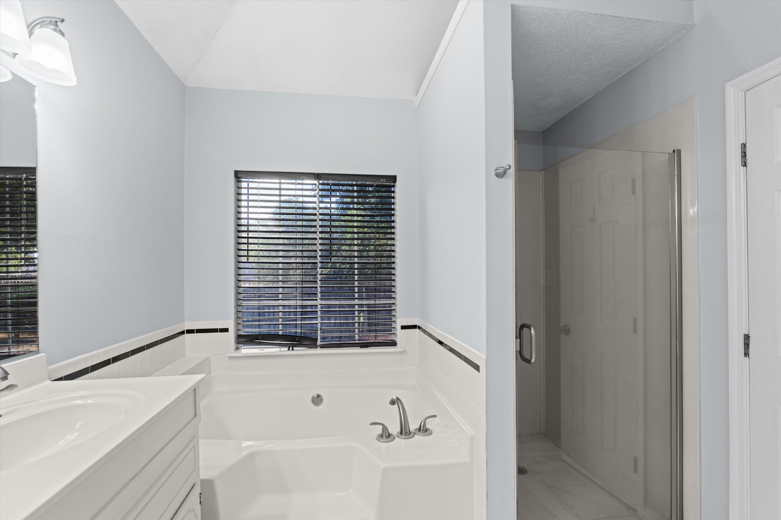 604 Barberry-EvansRealEstateGroup21