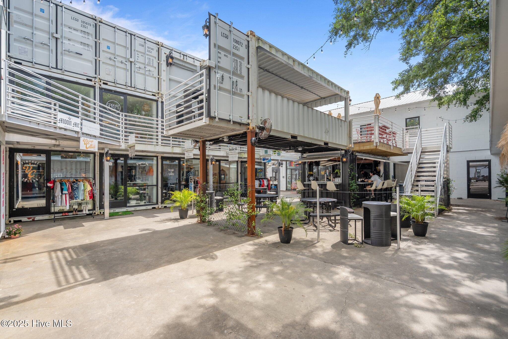 100536872 | Photo 52