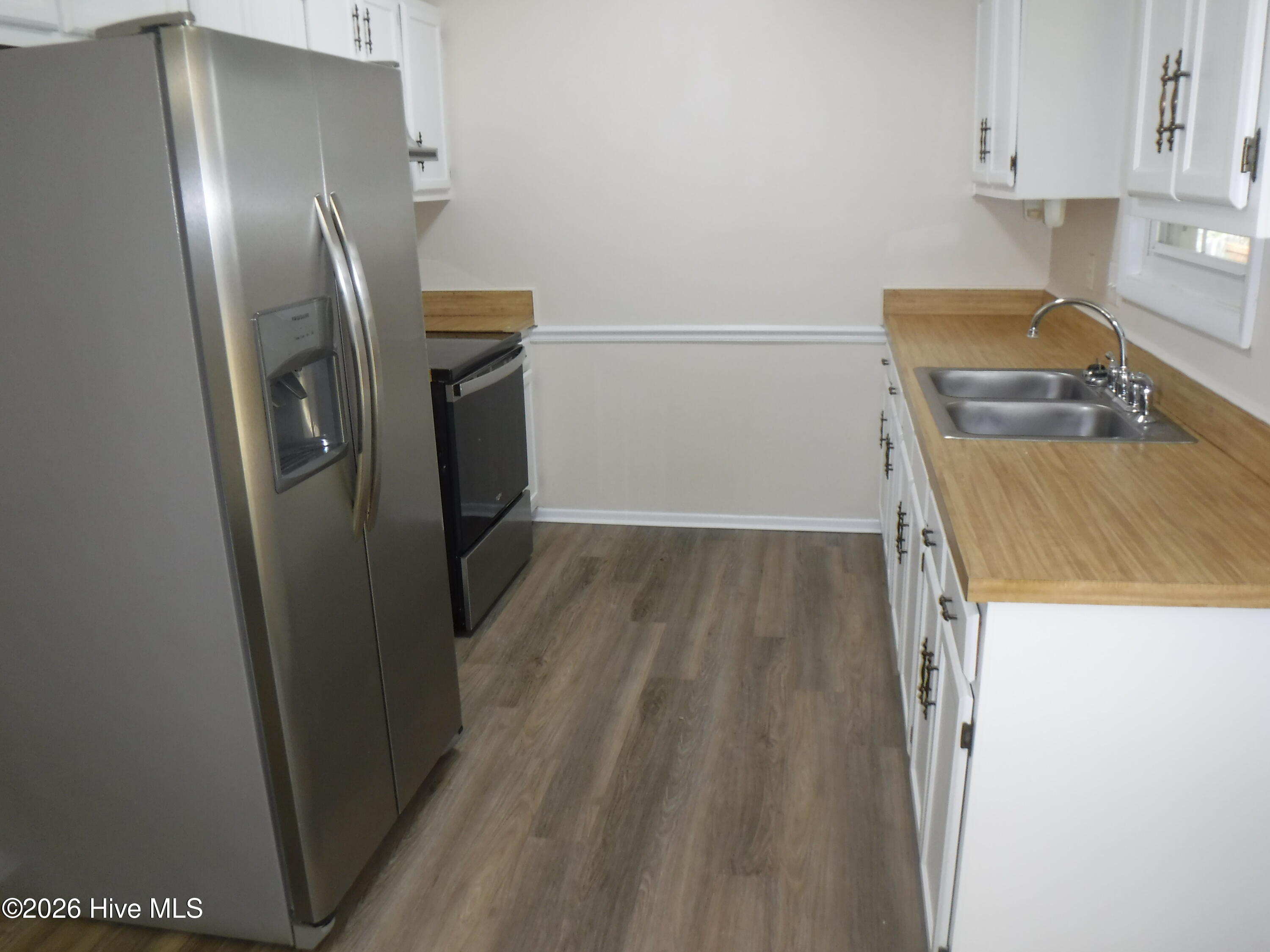 624 Shadowridge Road, Jacksonville, NC 28546 – photo 7: DSCF8008